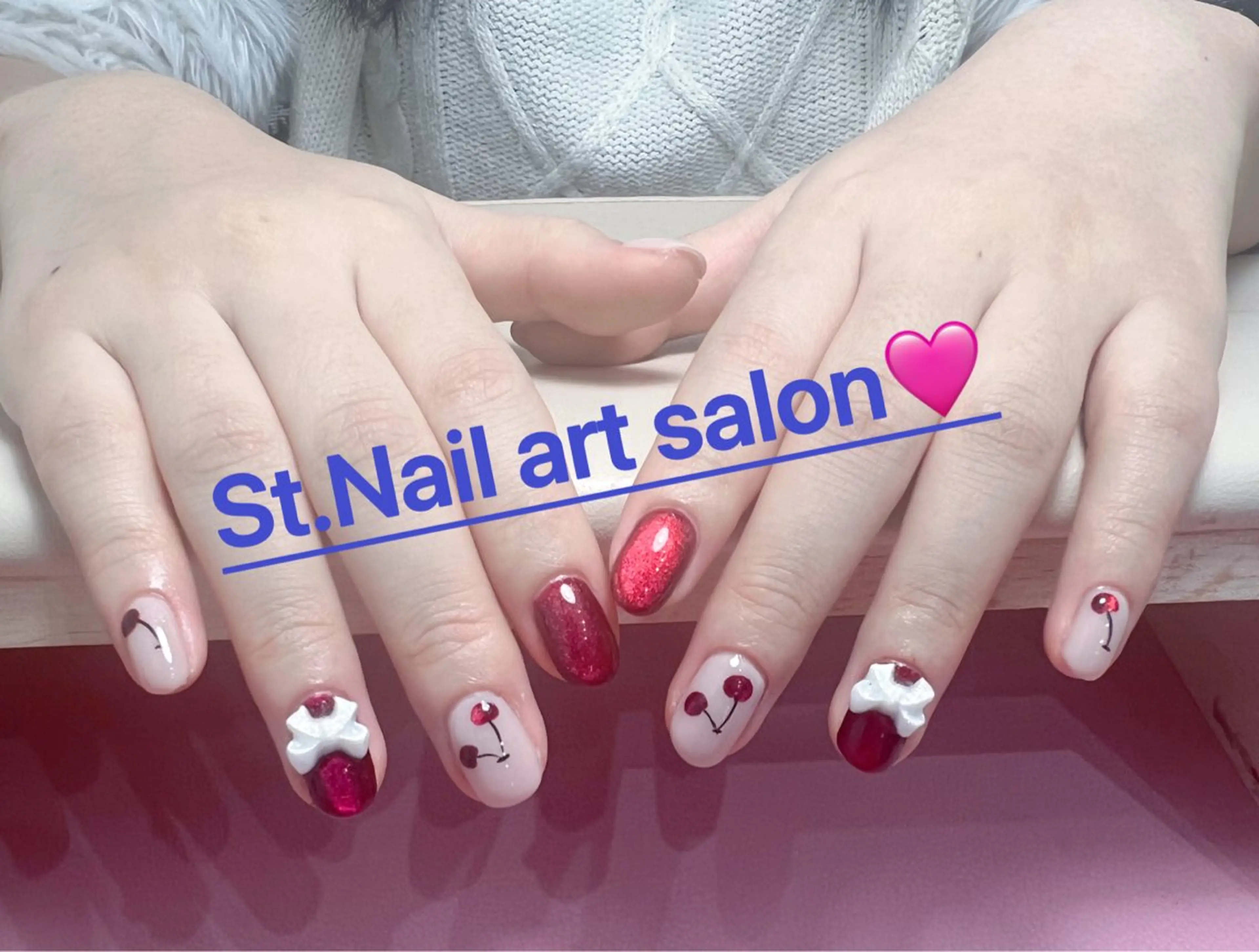 ネイル ハンドネイル Nail Naomiのネイルデザイン