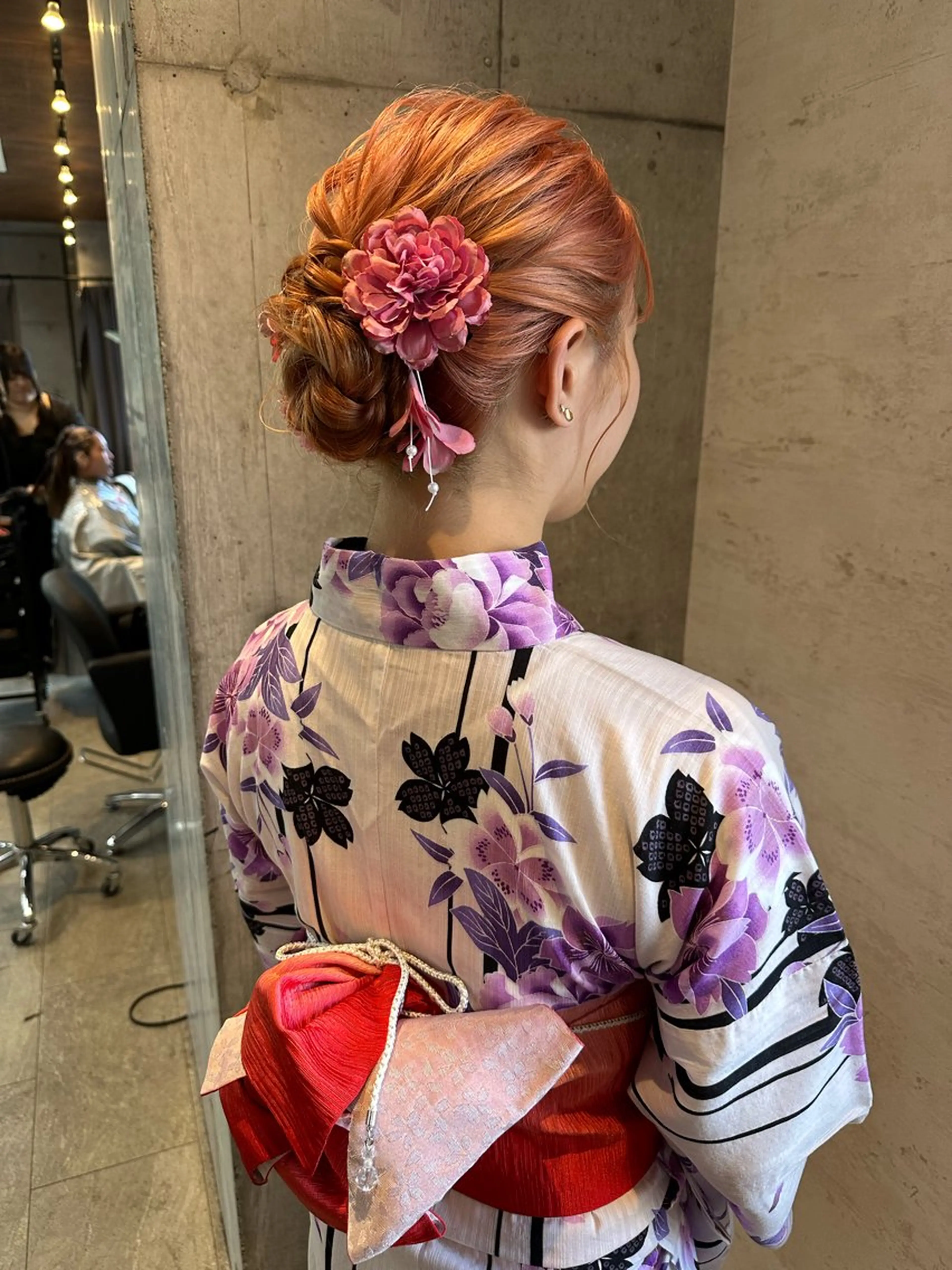 セミロング ヘアアレンジ 女性に人気♪ はやしほのかのヘアスタイル