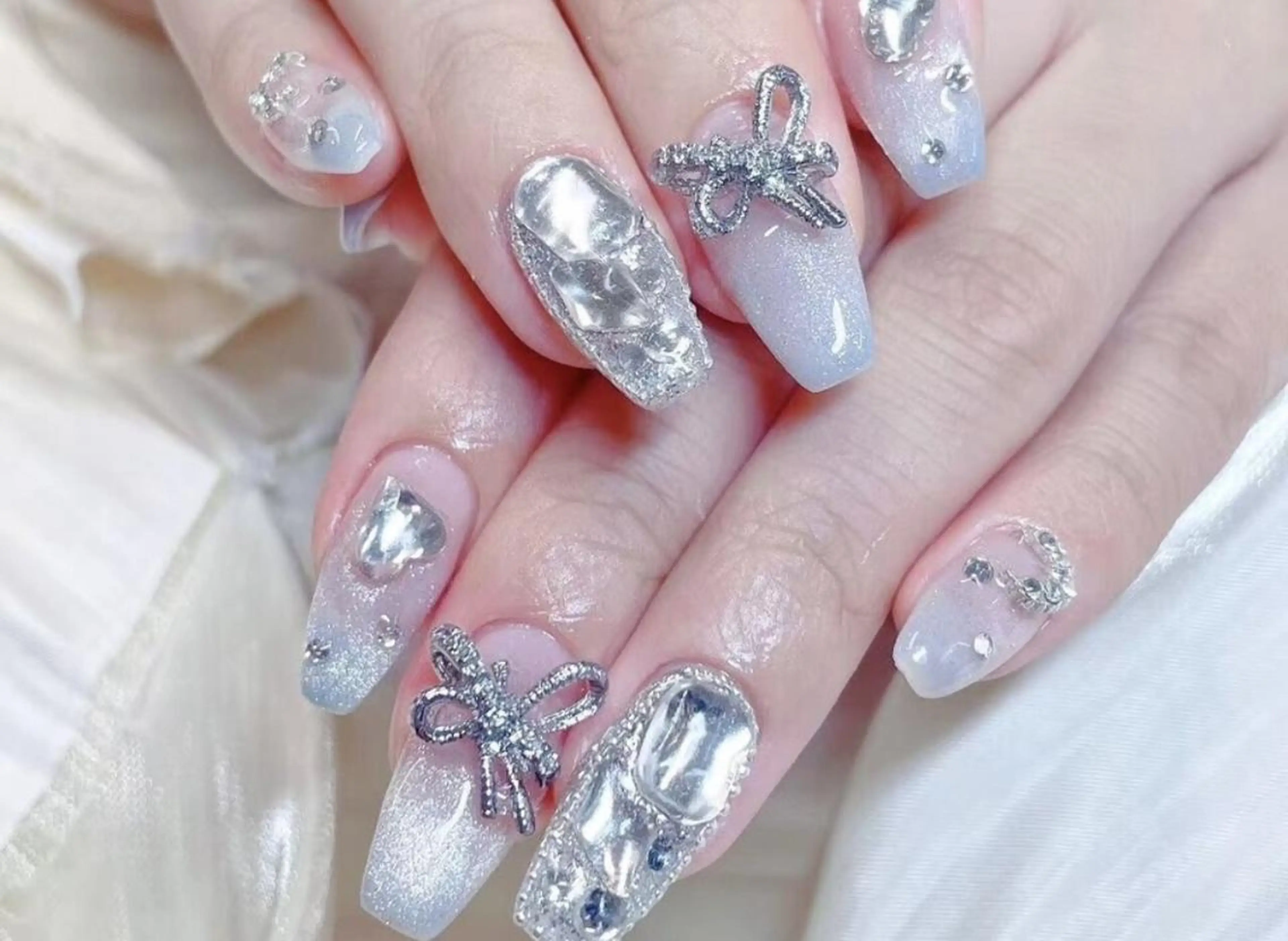 ネイル 🎀彩羽チップ 長さだし専門🎀のネイルデザイン