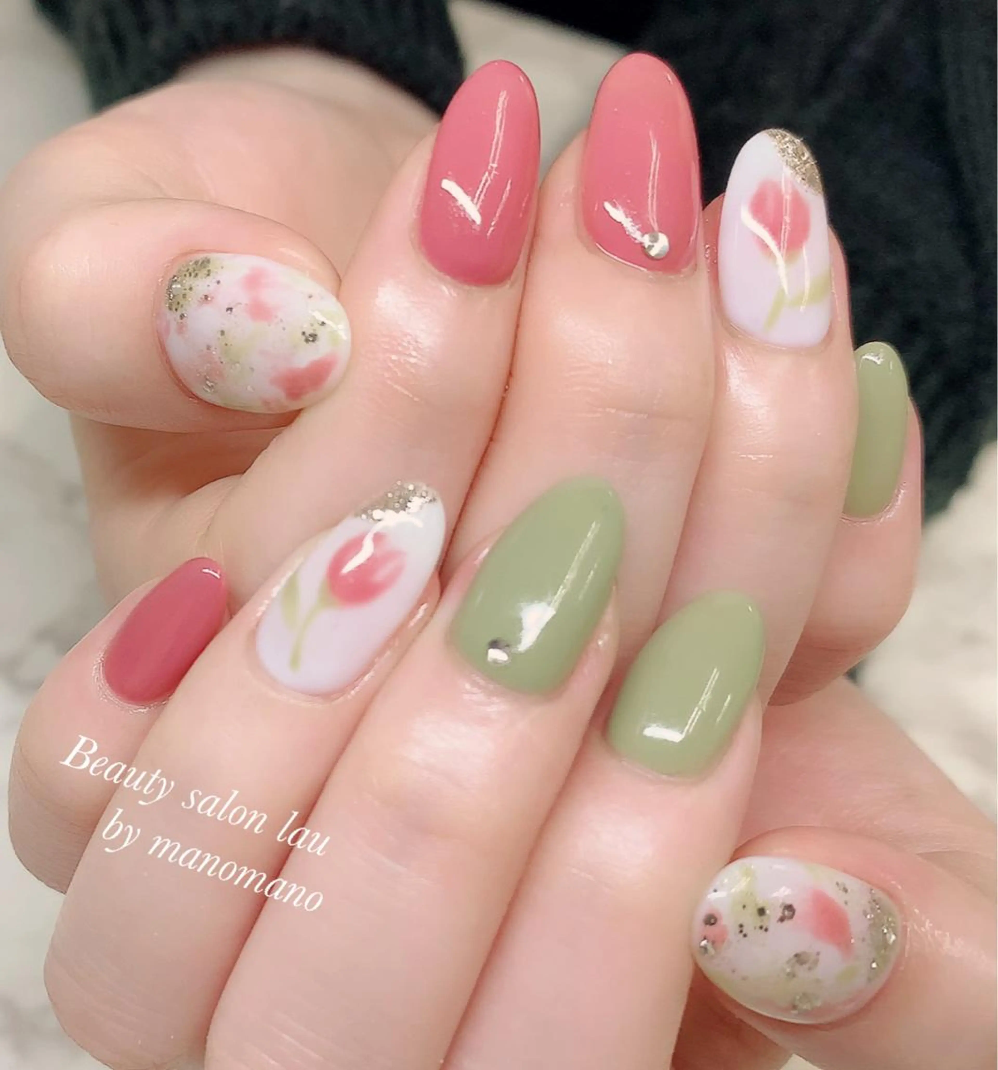 ネイル ラウバイマノマノ なかざとのネイルデザイン