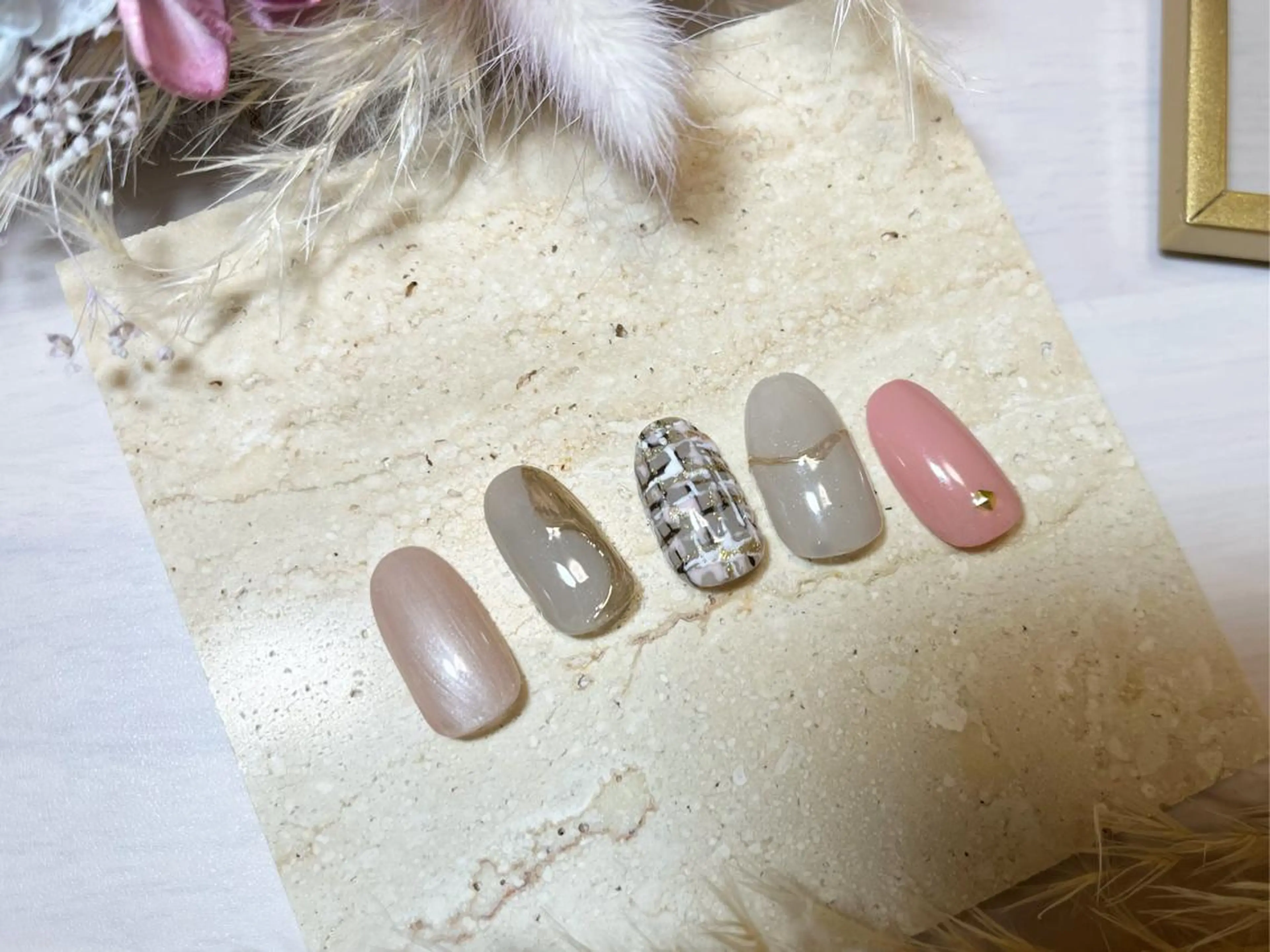 ネイル ハンドネイル ビューティーサロン プチフルールのネイルデザイン