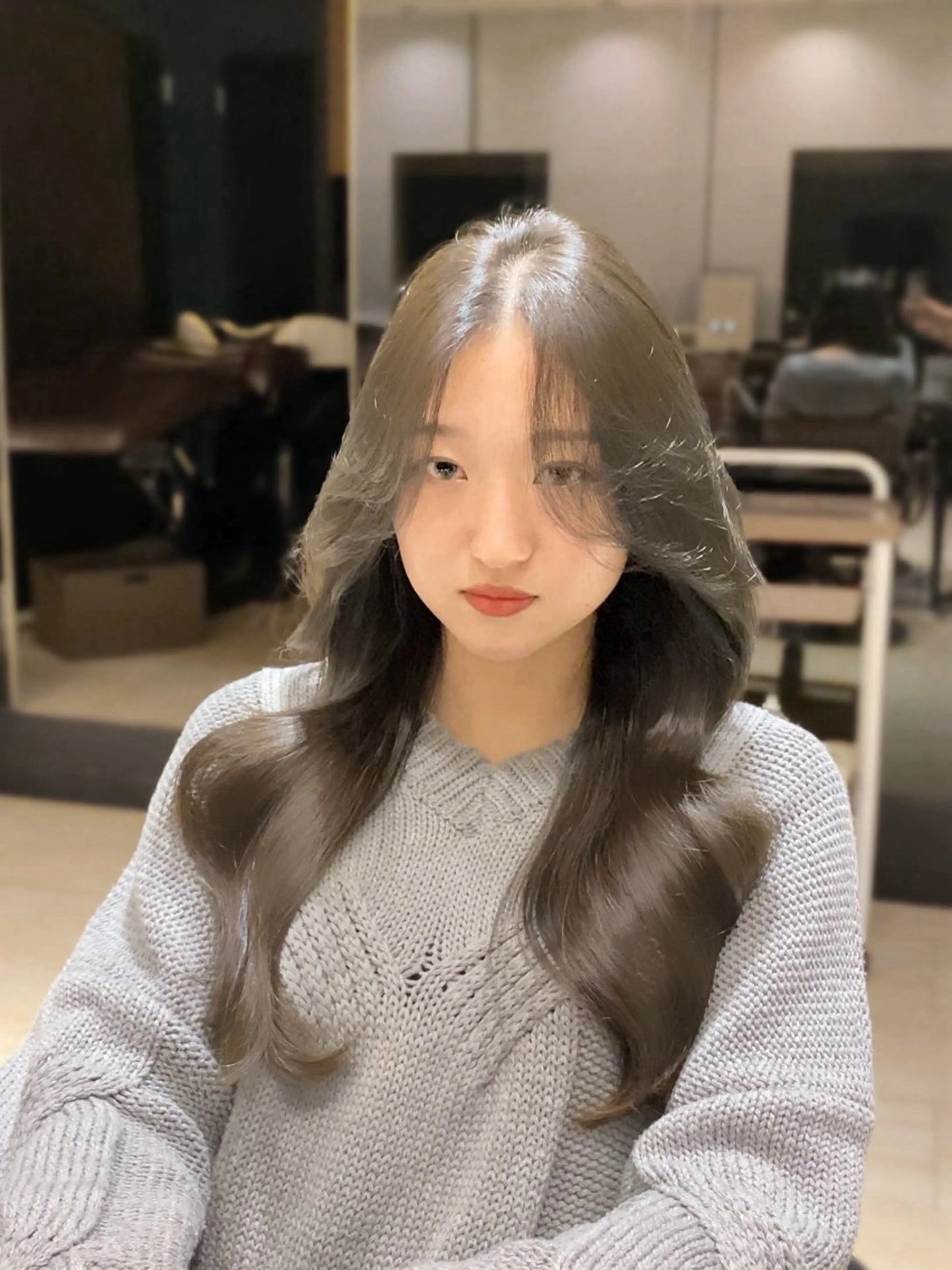 セミロング カラー ヘアアレンジ カット ヘアカラー トリートメント 最小顔周りカット/ くびれヘア/窪田洸希のヘアスタイル