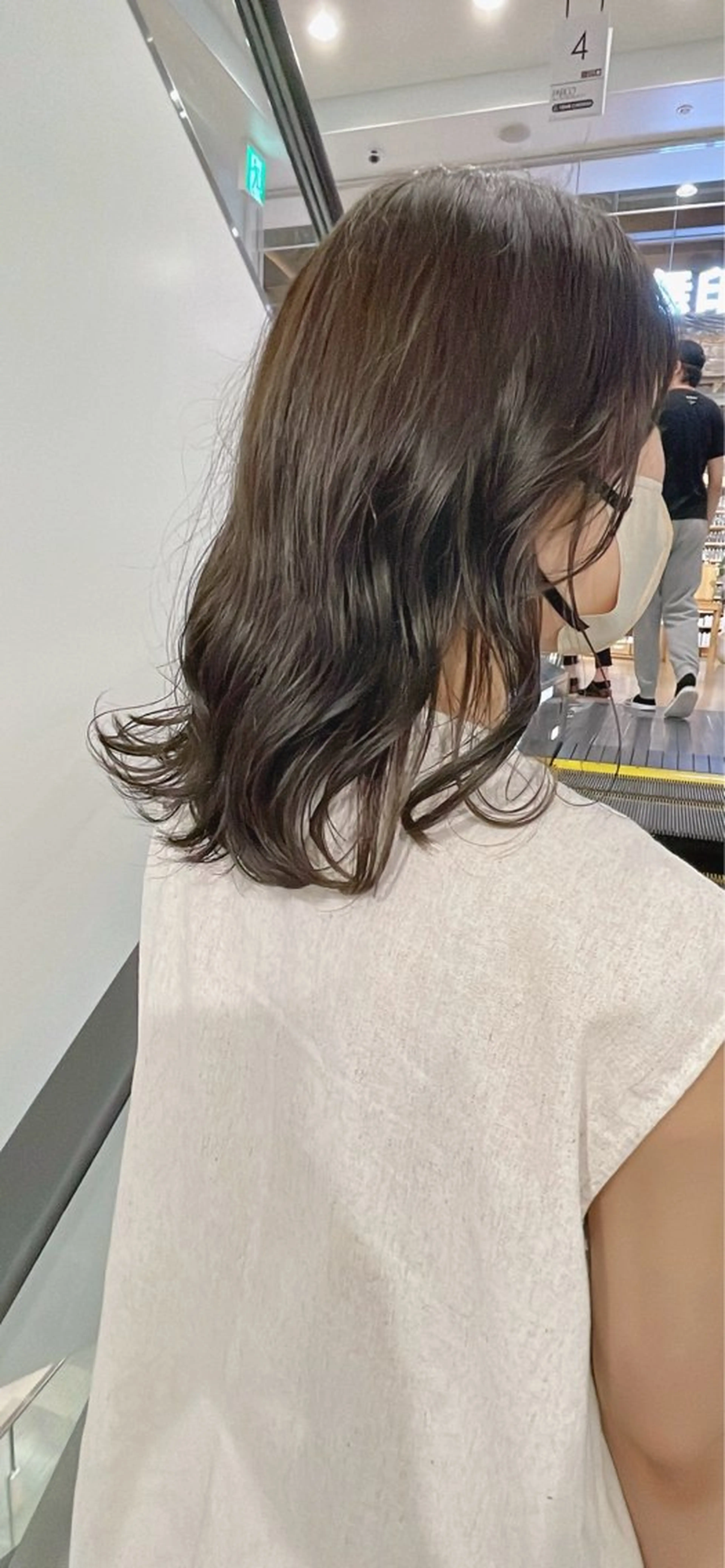 ミディアム miku 🍑髪質改善サロンのヘアスタイル