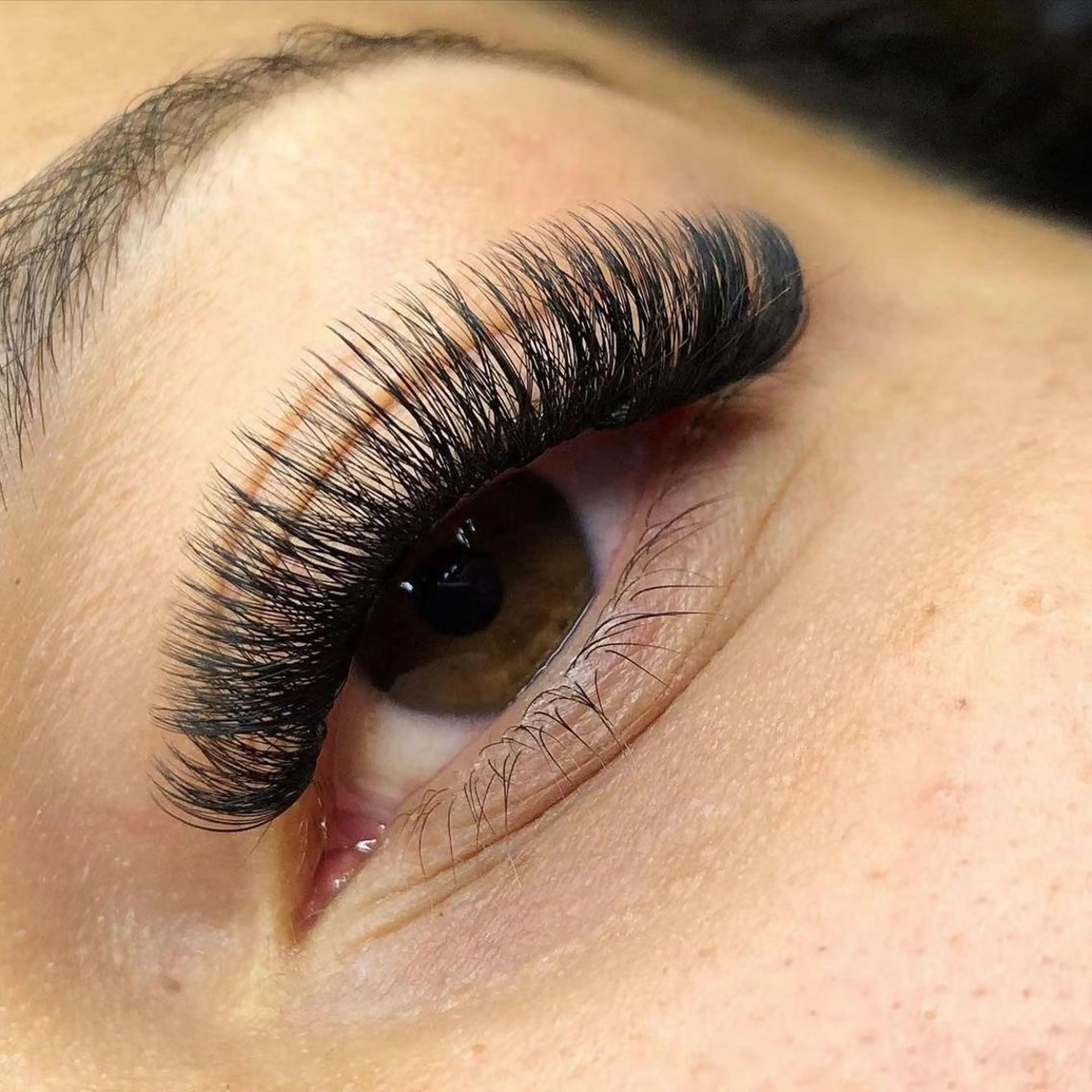 パーマ マツエク・マツパ アイブロウ Dカール 神山 ビューティー・アイのマツエク・マツパデザイン