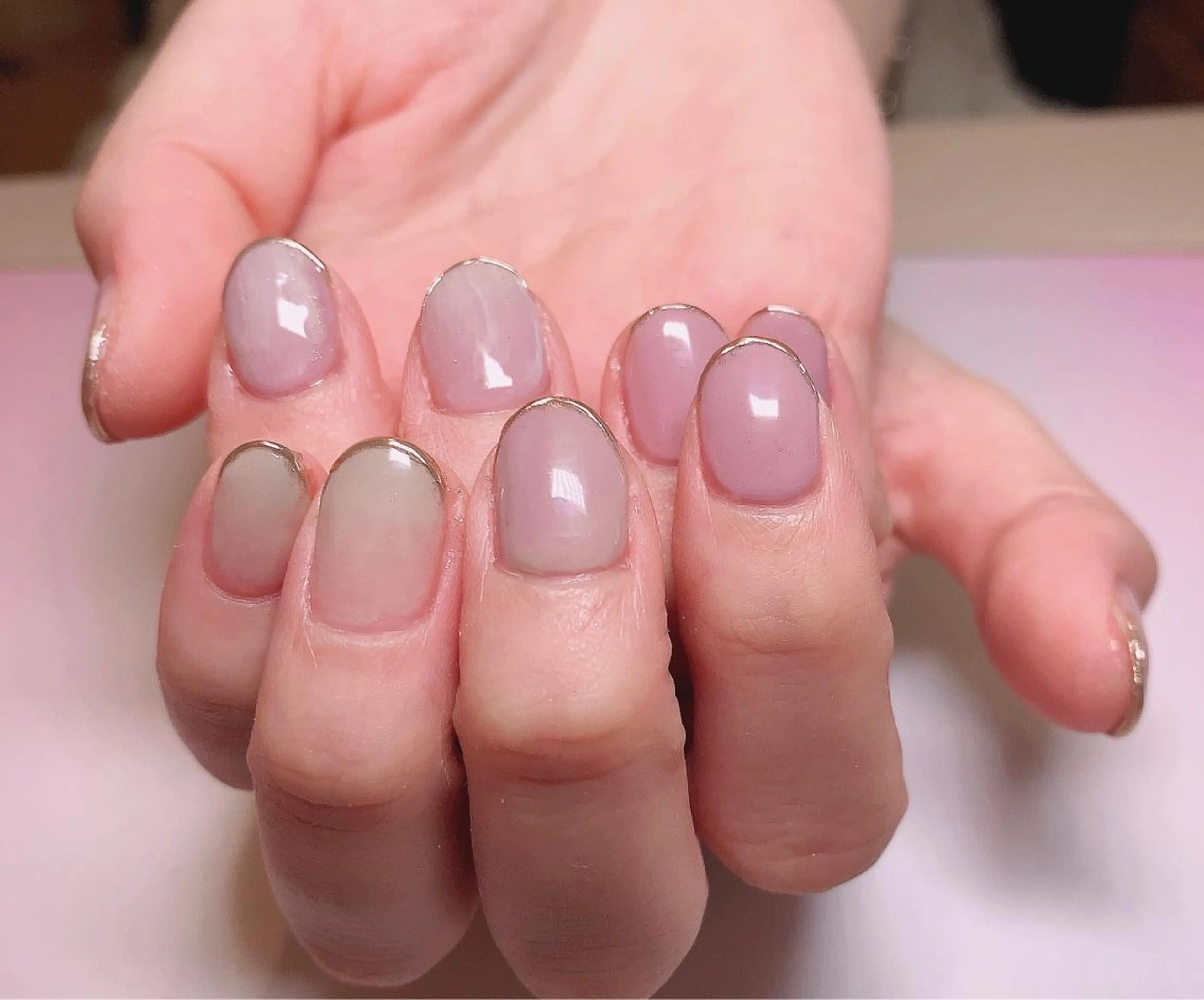 ネイル miu miuのネイルデザイン