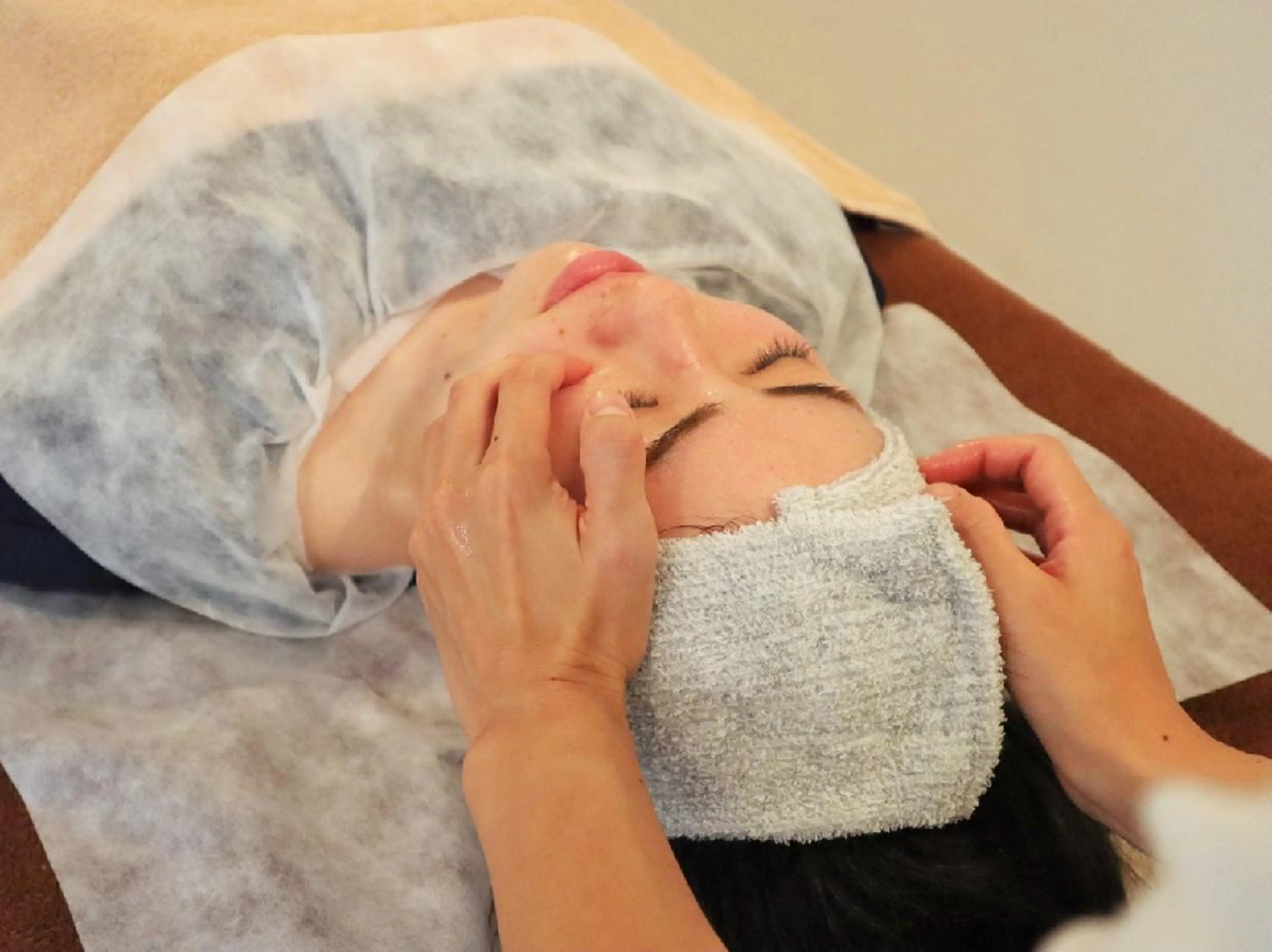 女性専門 Luna time 整体院所属・Luna time  整体院　金子ゆかのエステ・リラクイメージ