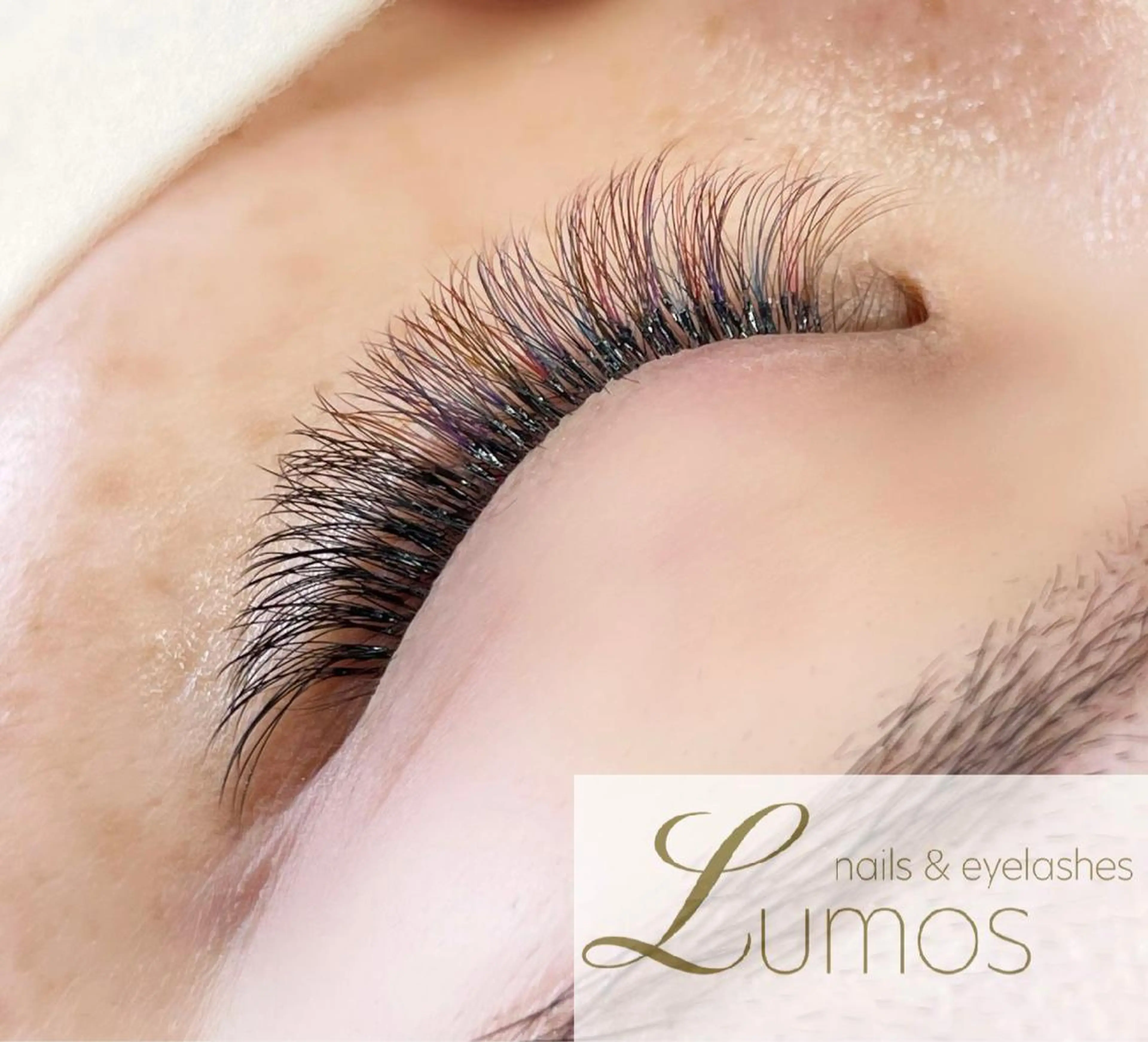 マツエク・マツパ ボリュームラッシュ マツエク Lumos nail&eyelash所属・Lumos Ayakaのマツエク・マツパデザイン