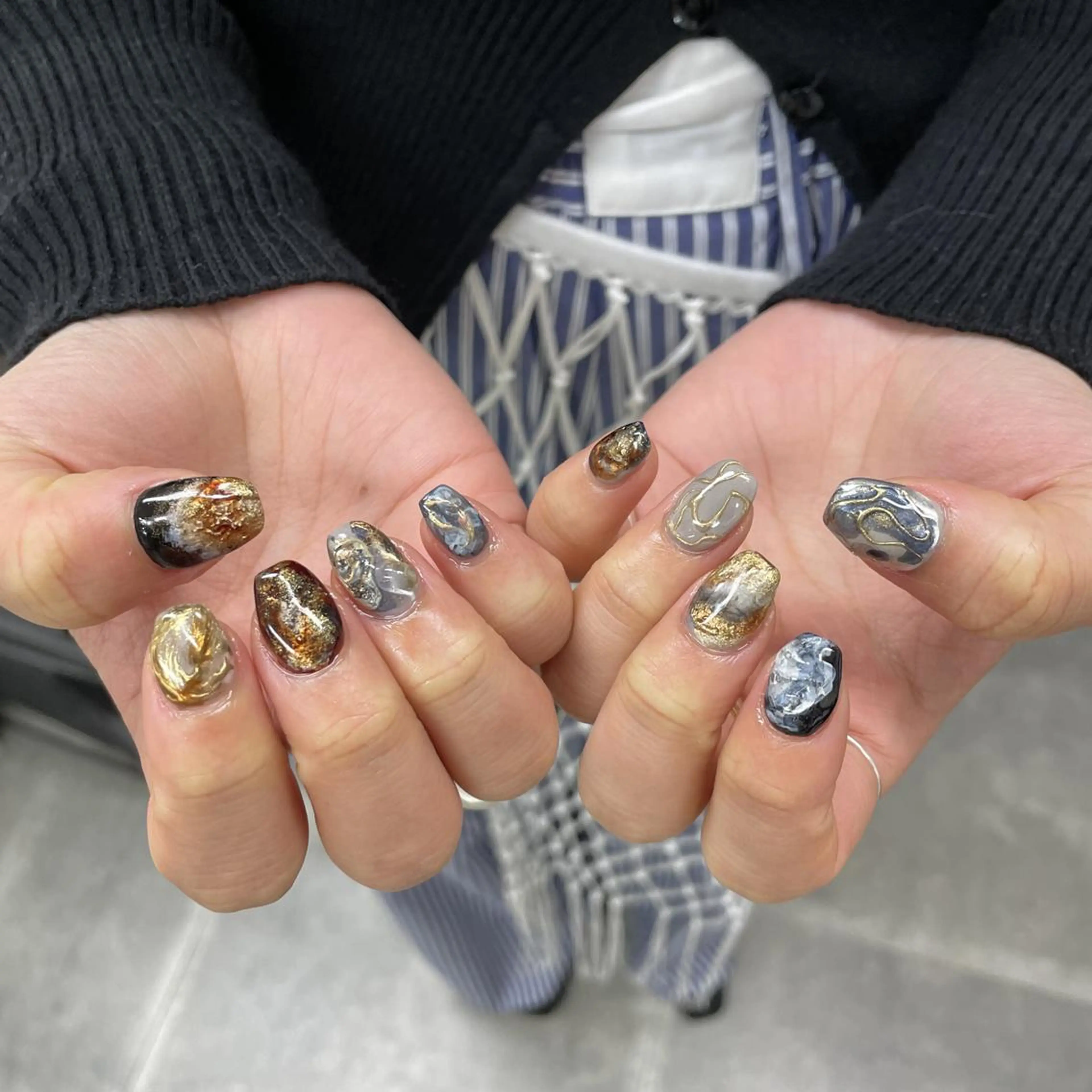 ネイル アートネイル ジェルネイル キラキラネイル ニュアンスネイル スカルプネイル nailstudio eviz新宿店のネイルデザイン