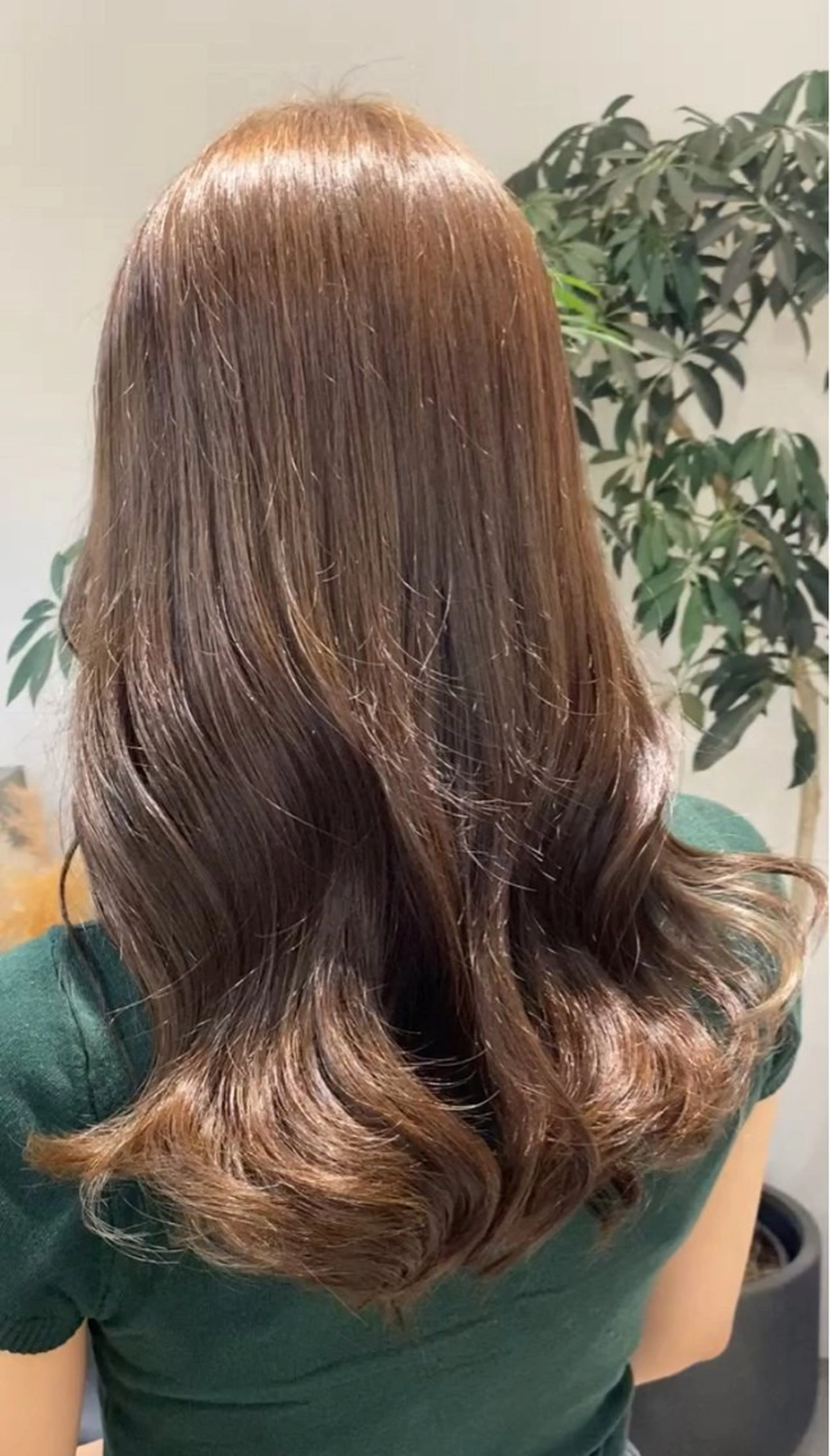 ロング ハイライト 髪質改善 レイヤーカット トリートメント カット ヘアカラー CIERA 堀江所属・西岡 あつみ/ 堀江美容室のヘアスタイル