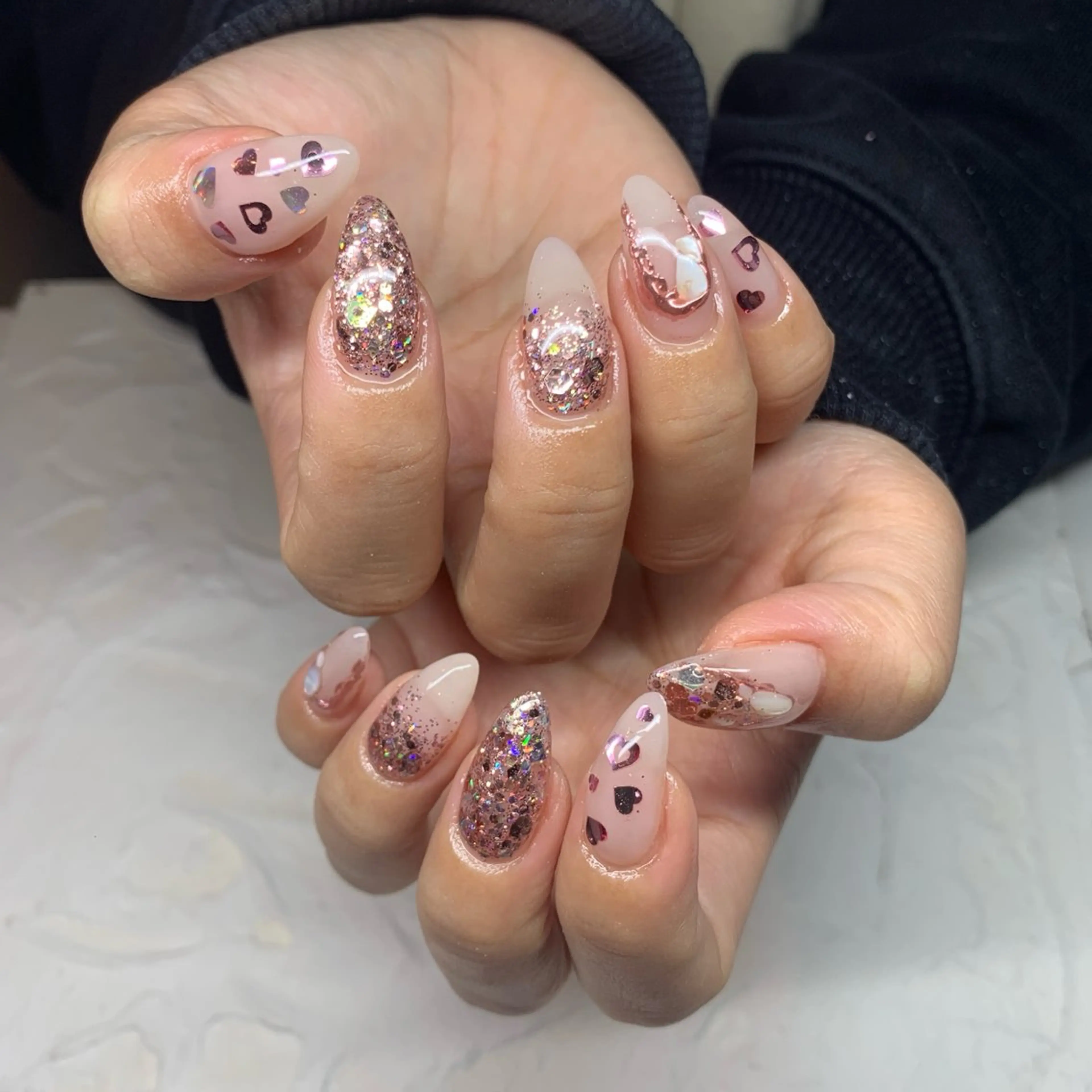 ネイル ハート ラメ(グリッター) 赤色 スカルプネイル バレンタイン happiness nailのネイルデザイン