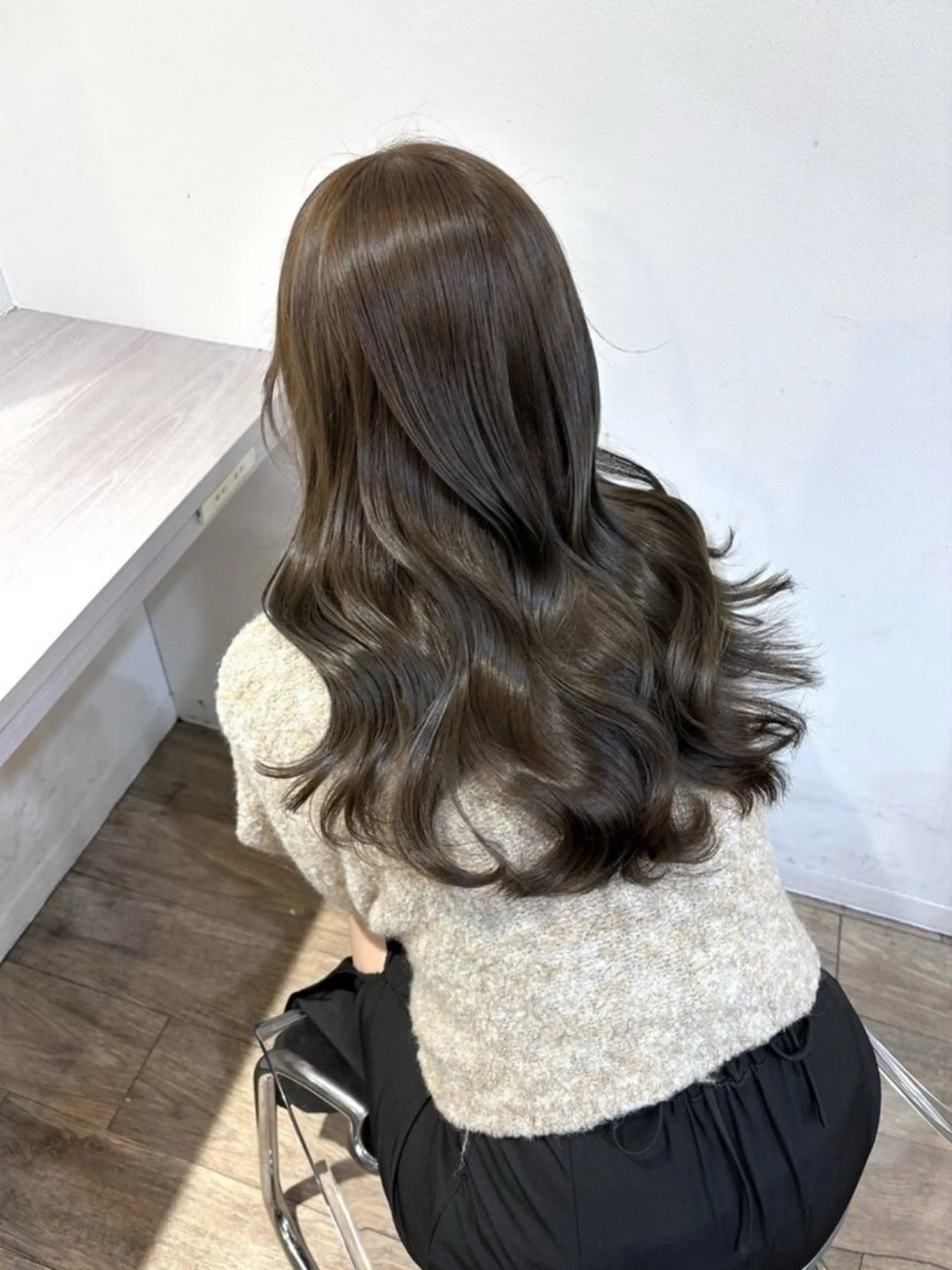 ロング ベージュ／Wカラー/ 神戸元町/RYO.のヘアスタイル