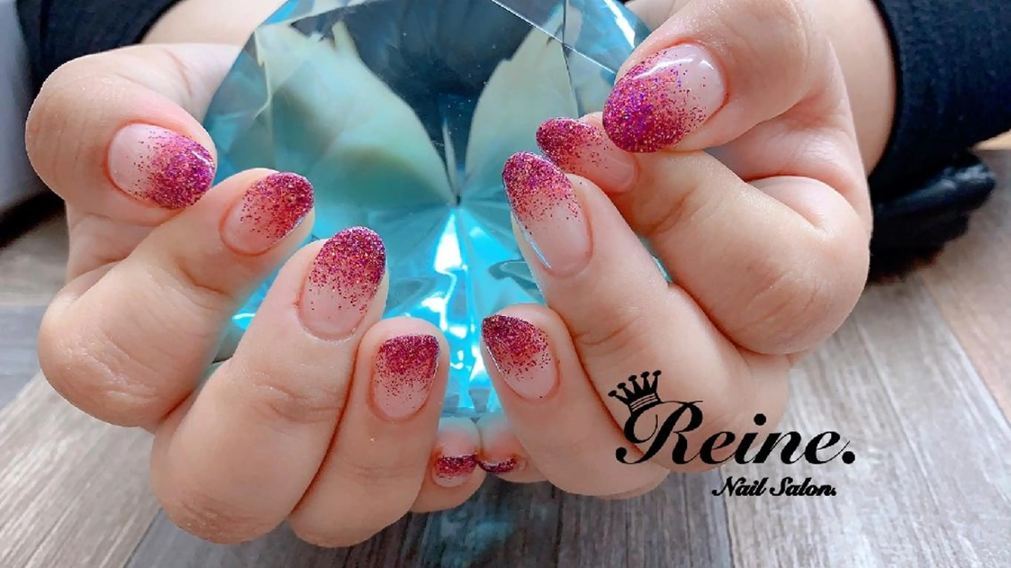 ネイル グラデーション ラメ(グリッター) ラメグラデーション Nailsalon Reine所属・玉栄 伶奈のネイルデザイン