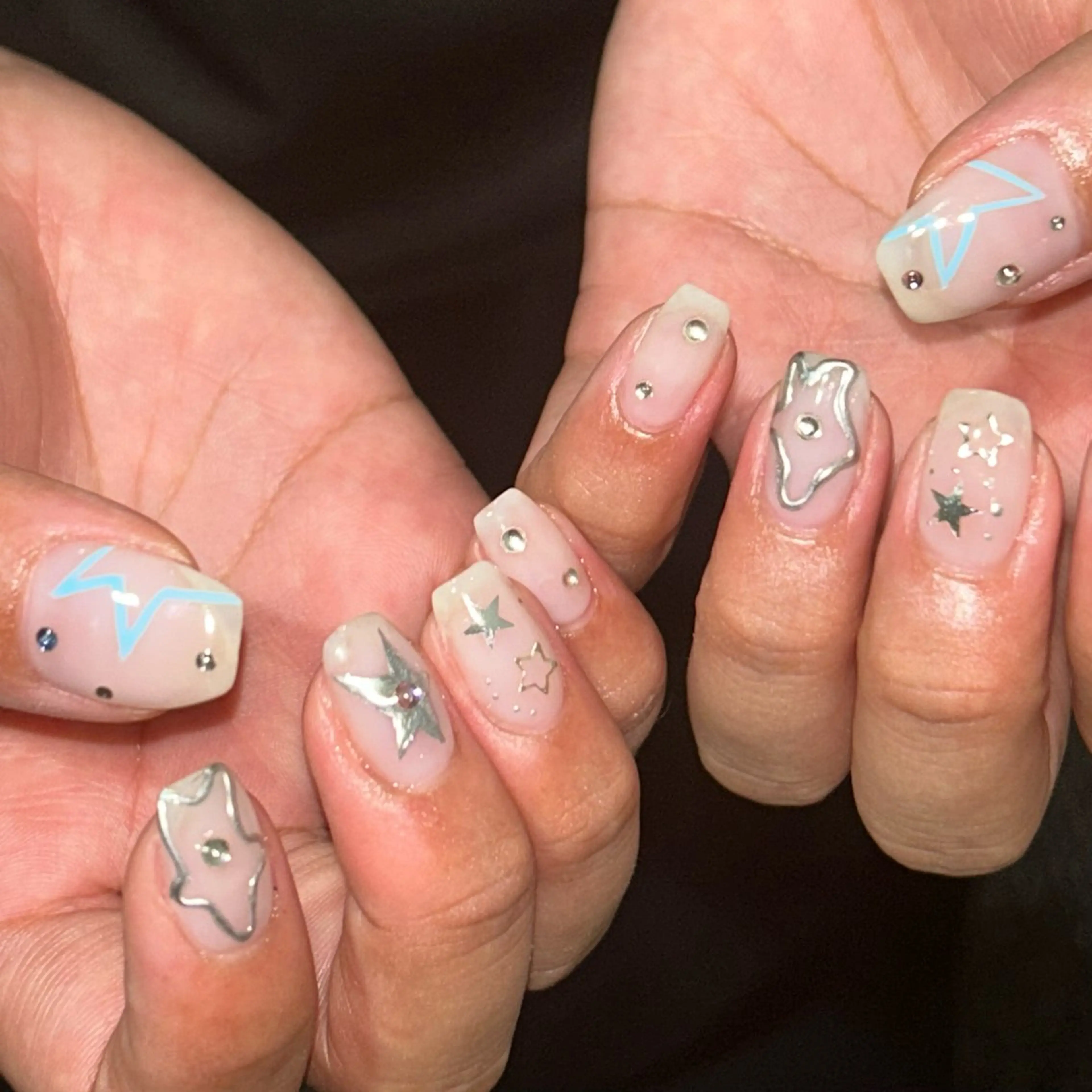 ネイル Abe _表参道のネイルデザイン