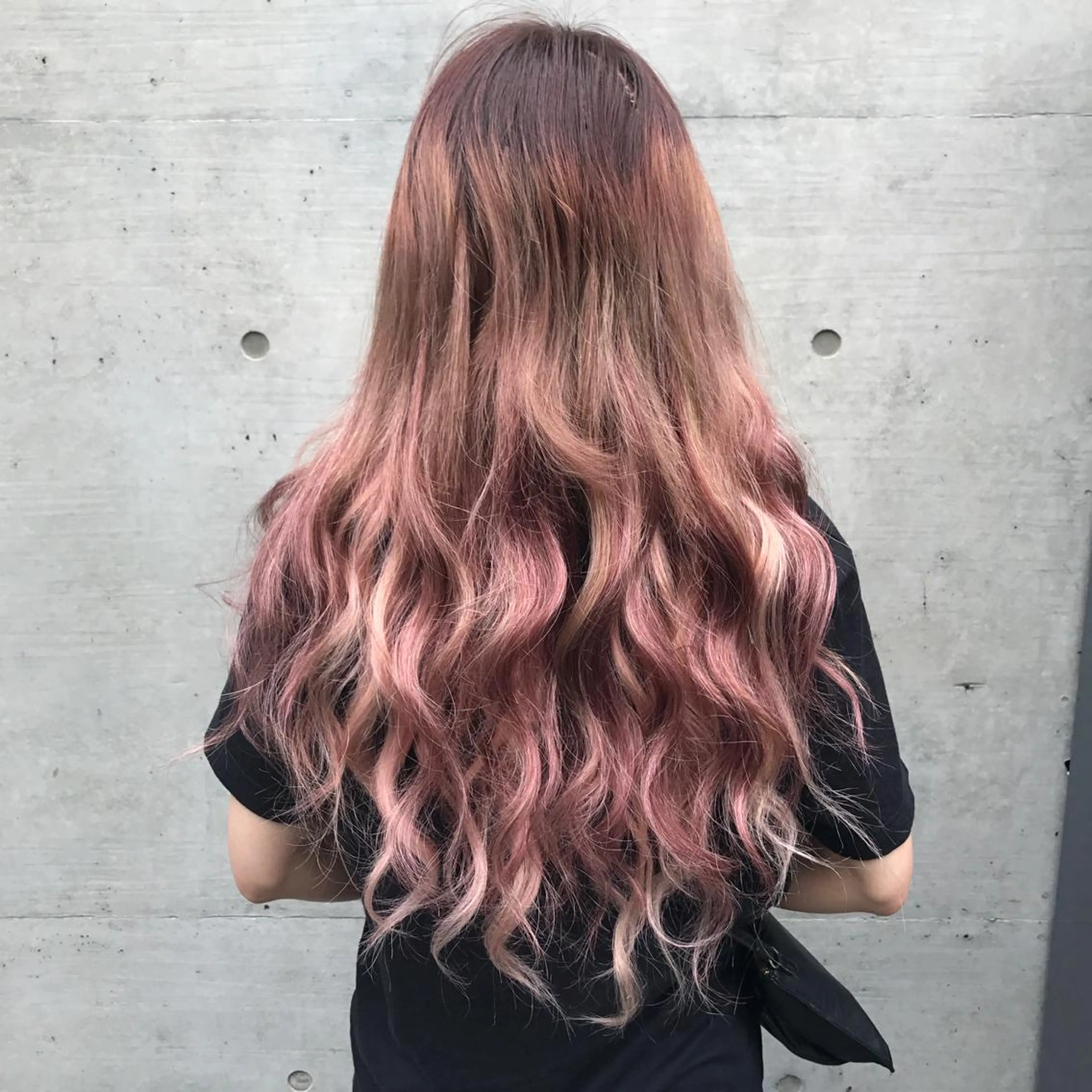 ロング カラー ピンクカラー エクステ ていねい技術No.1 🌈諏訪 健太のヘアスタイル