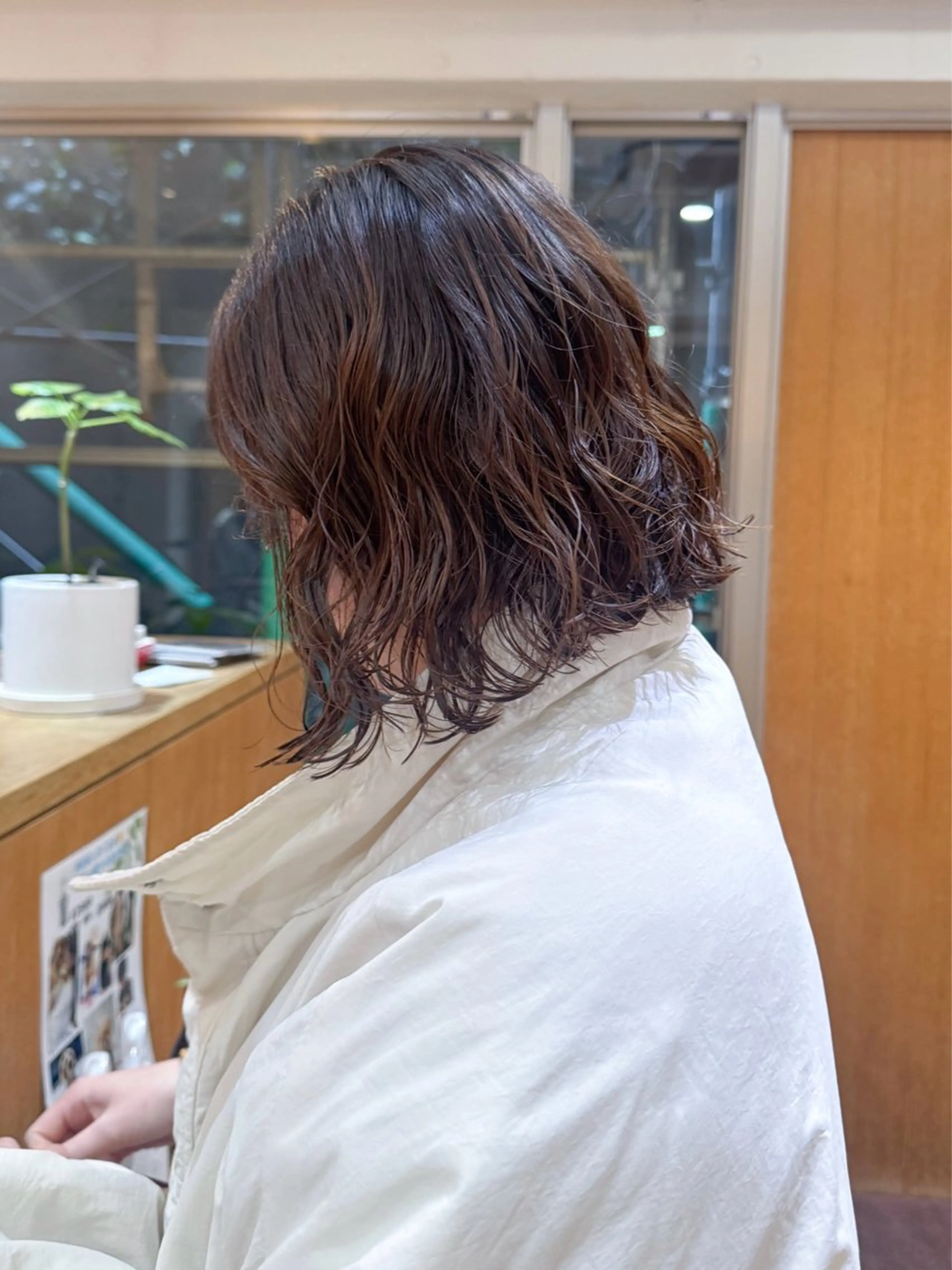 ショート カラー パーマ 大橋 芽衣のヘアスタイル
