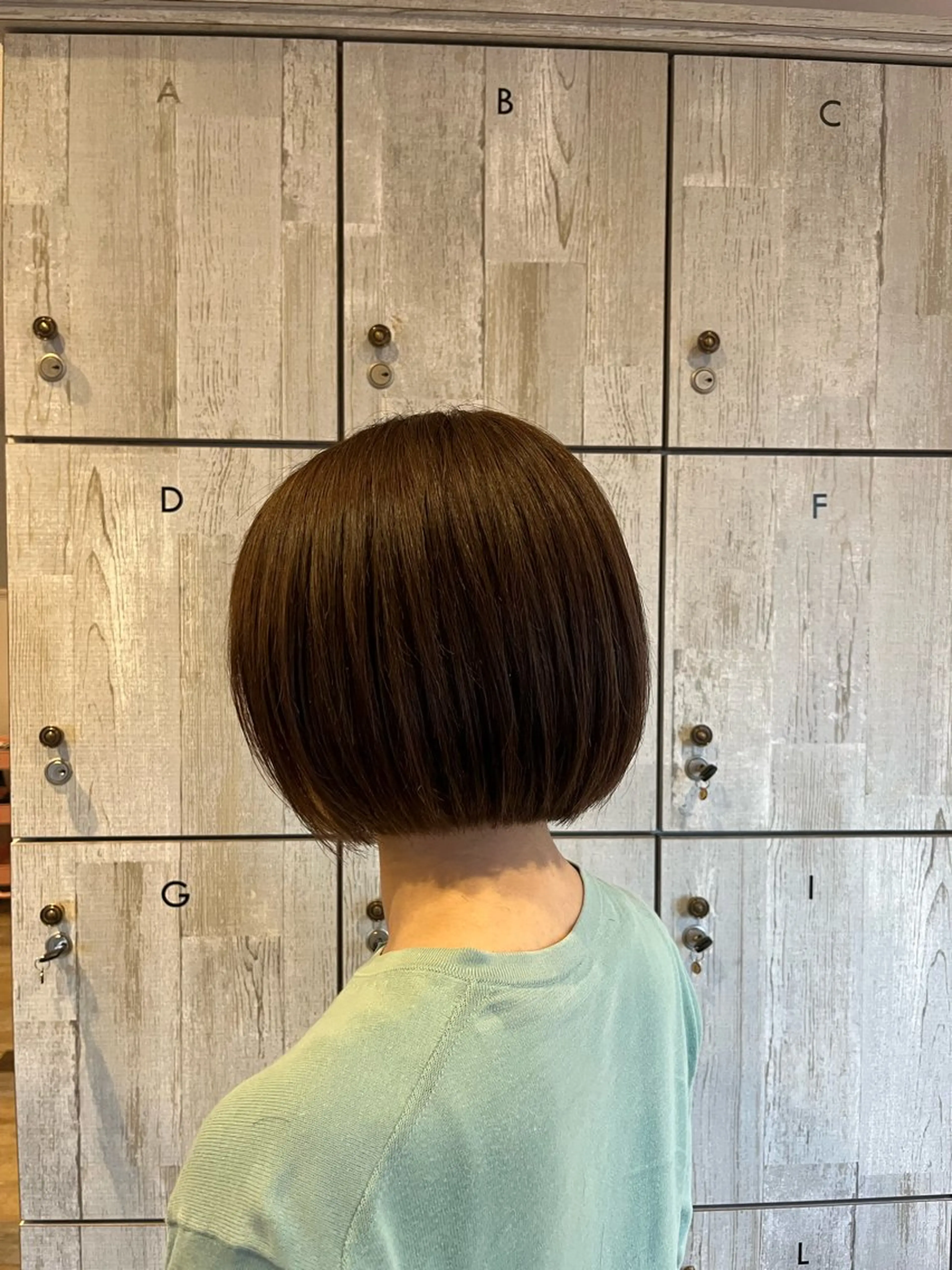 ショート ボブ カット 顔まわり/オフィス カラー/青栁優🔆のヘアスタイル
