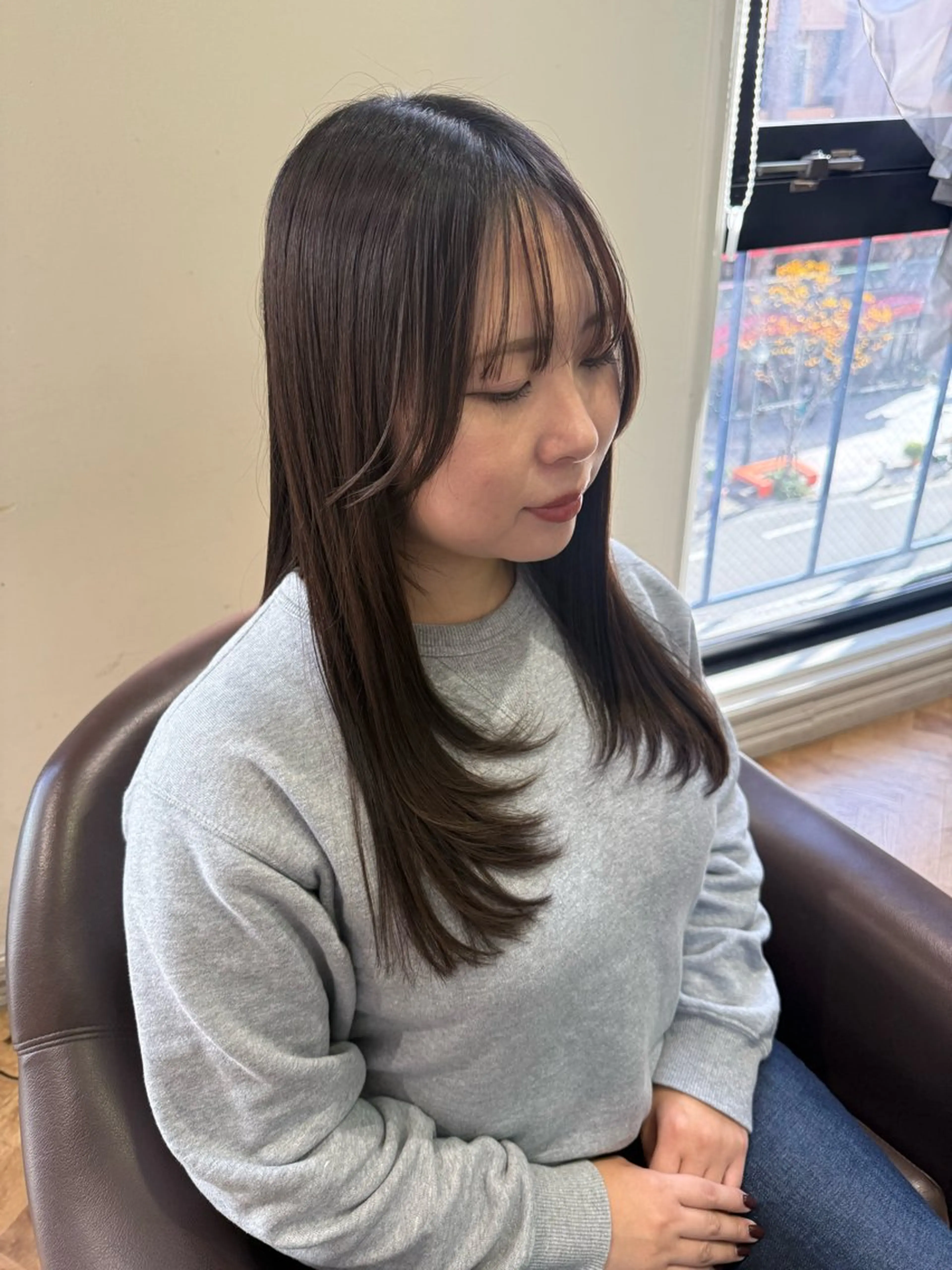 ロング レイヤーカット ローレイヤー 溝口 槙里也のヘアスタイル