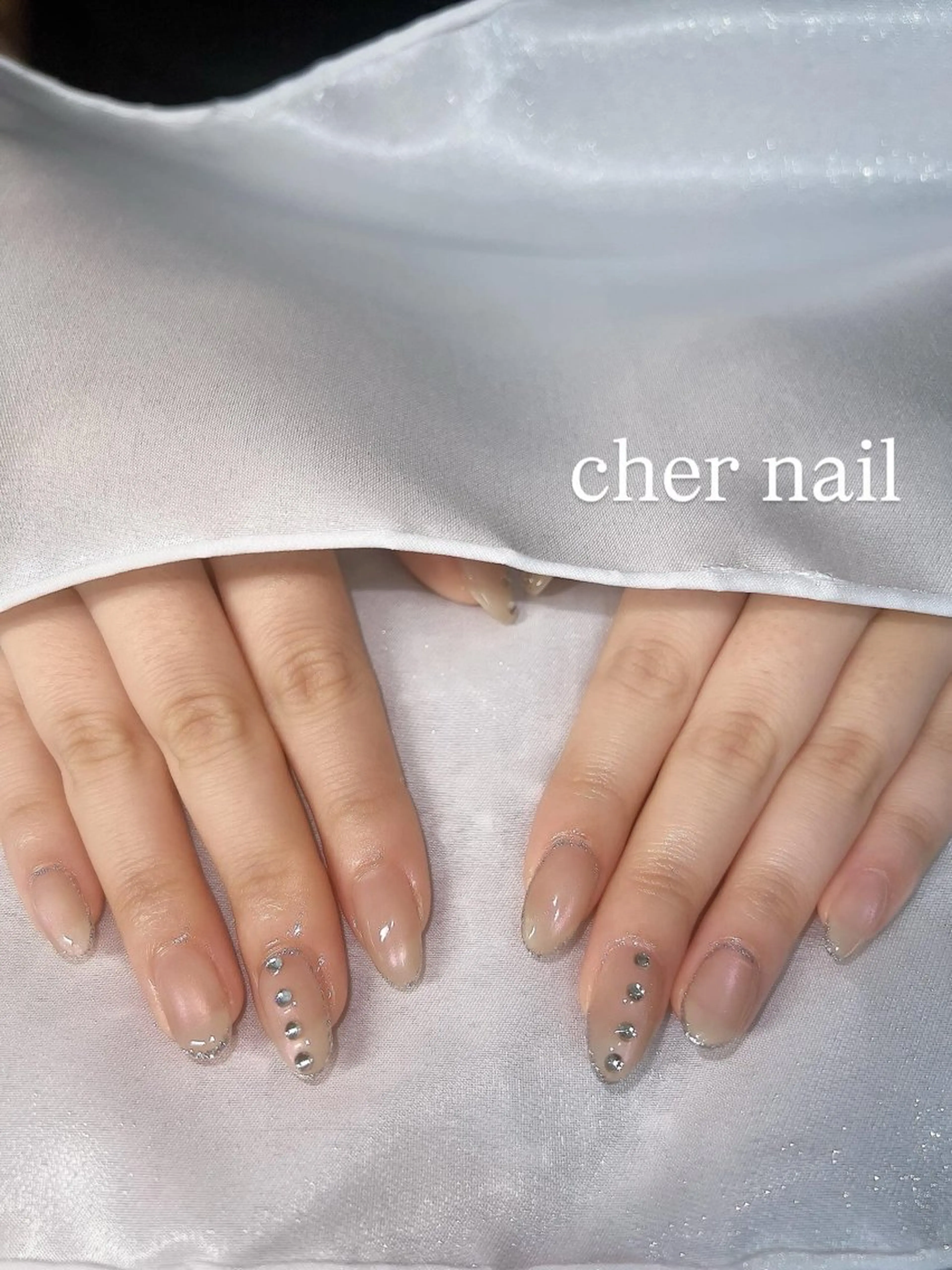 ネイル シルバー ハンドネイル CHER NAIL(シェルネイル)所属・cher loydのネイルデザイン