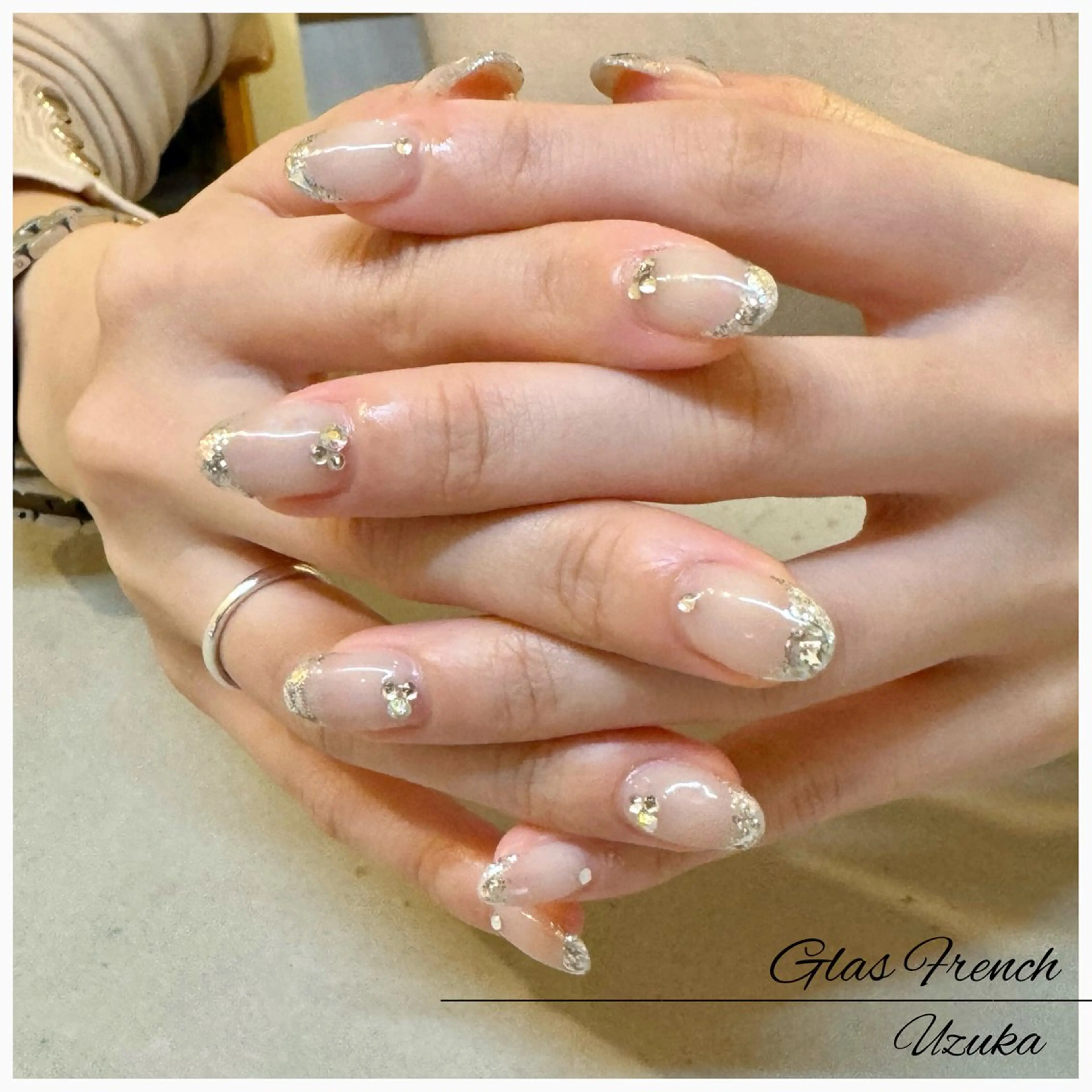 ネイル フレンチネイル ガラスフレンチ 【 enn 】 Uzuka Yukaのネイルデザイン
