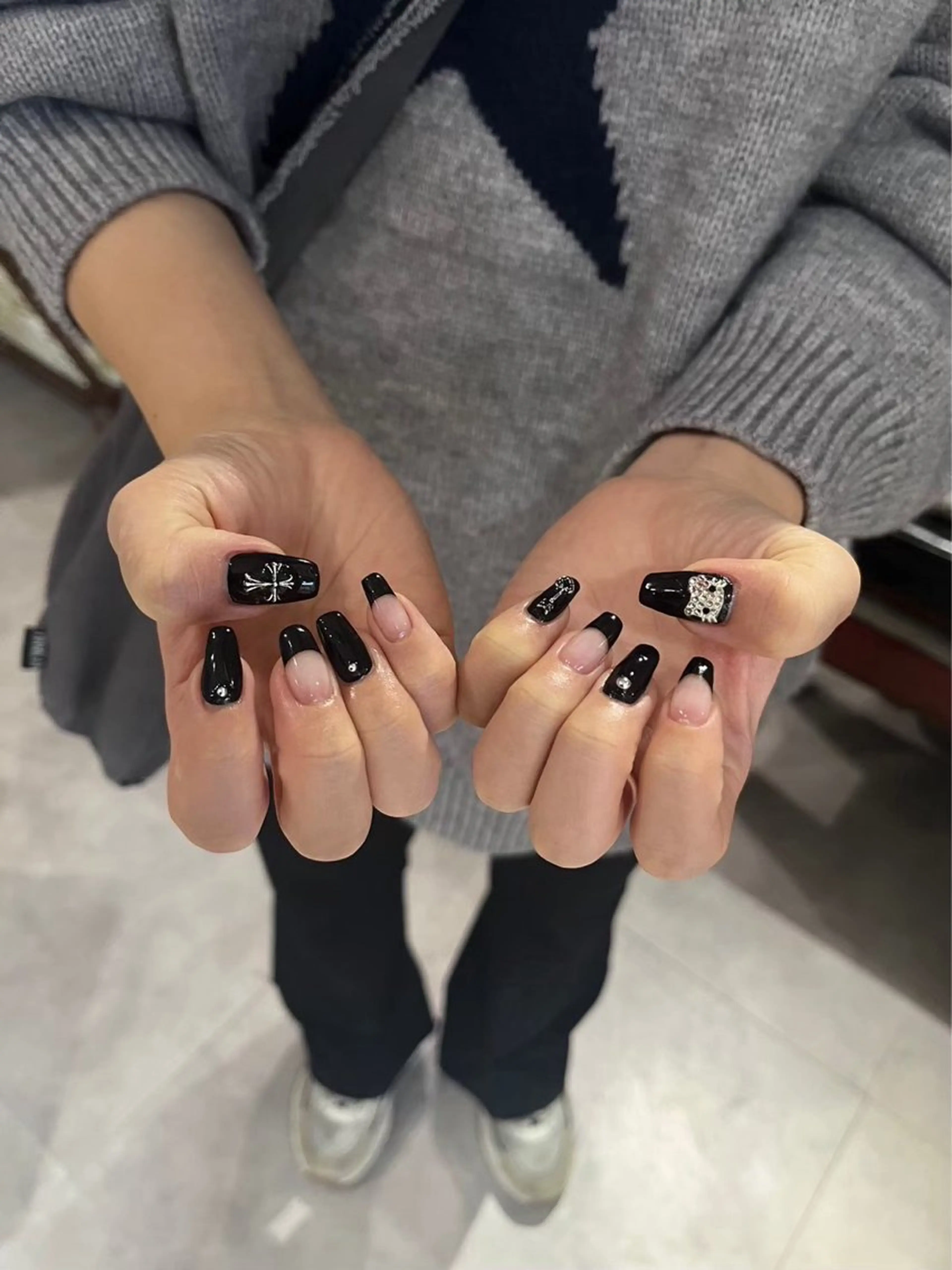 ミディアム 小川 柚香のネイルデザイン