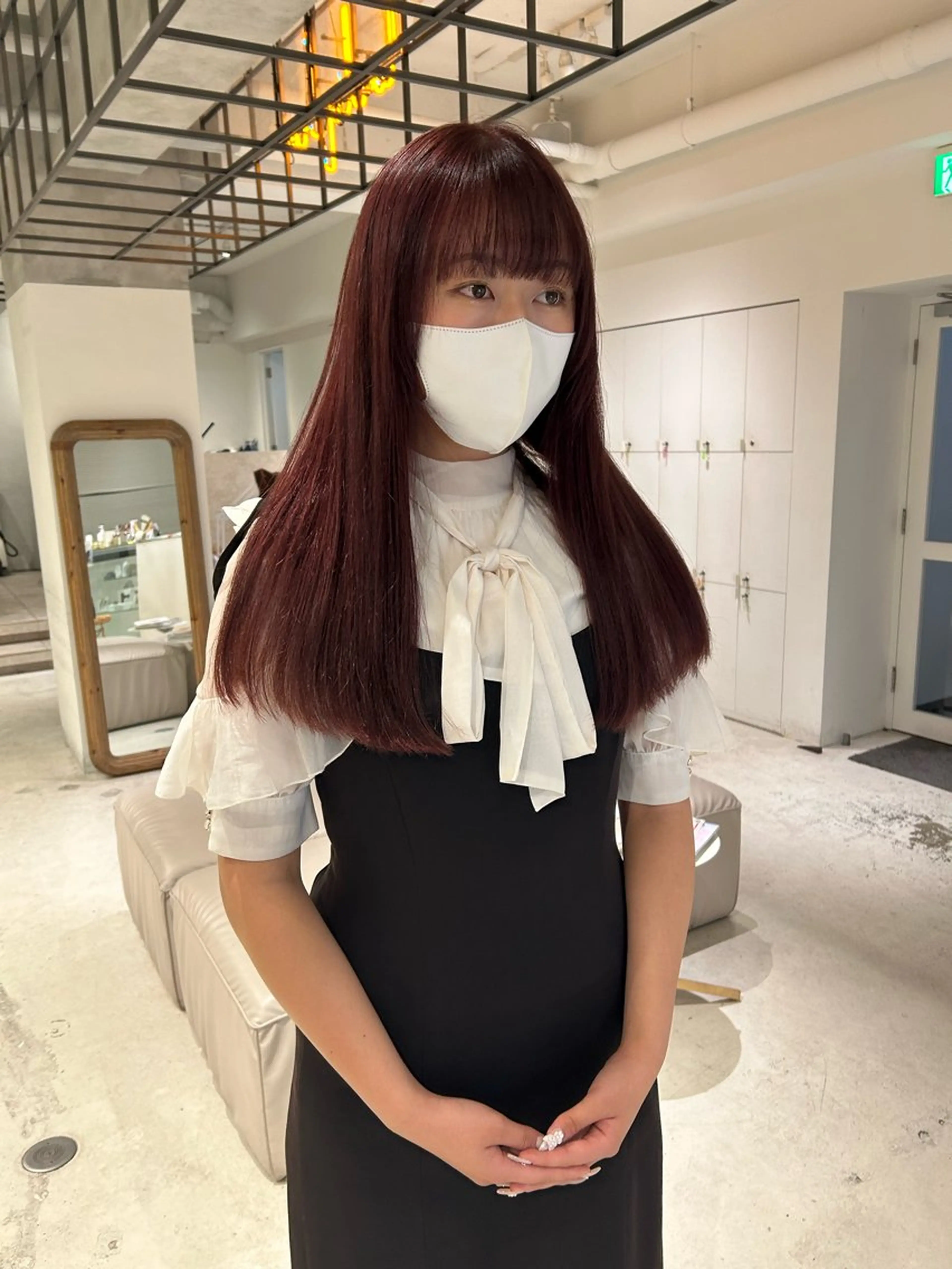 ロング カラー レッドカラー カット ヘアカラー トリートメント 透明感カラー🫧 nanohaのヘアスタイル