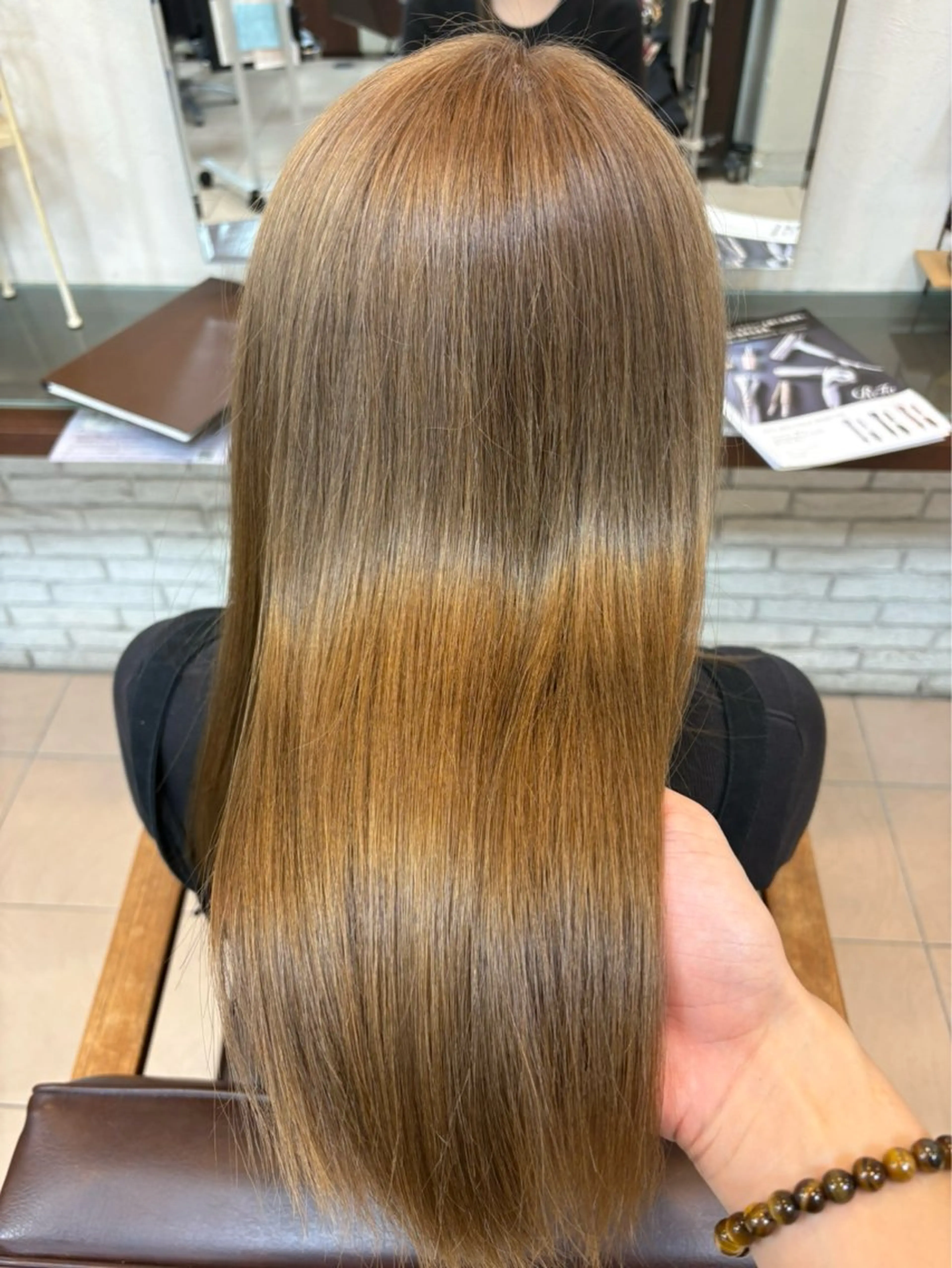 ロング ロング ヘアカラー 竹内 帆希のヘアスタイル
