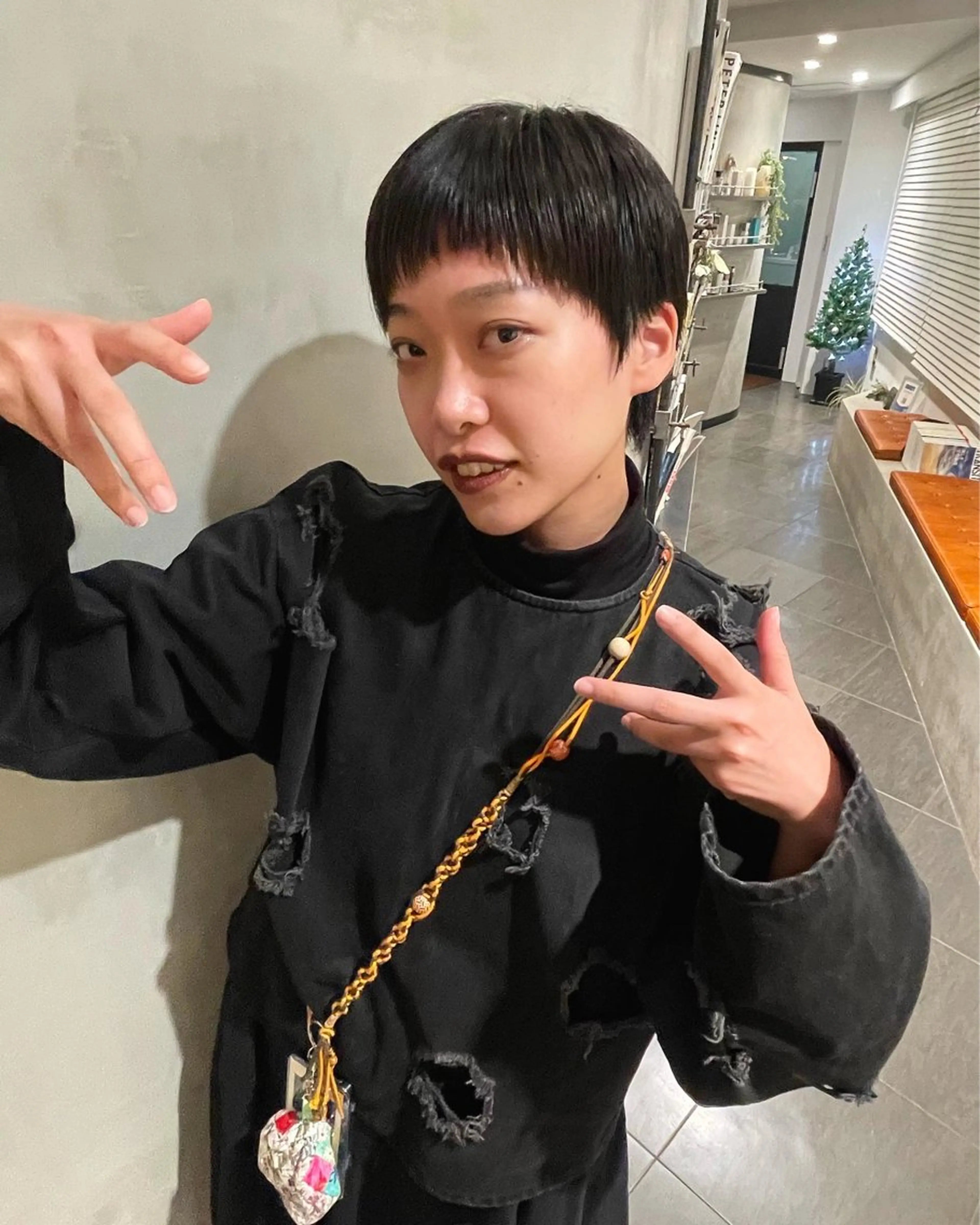 ショート カット トリートメント 優 作のヘアスタイル