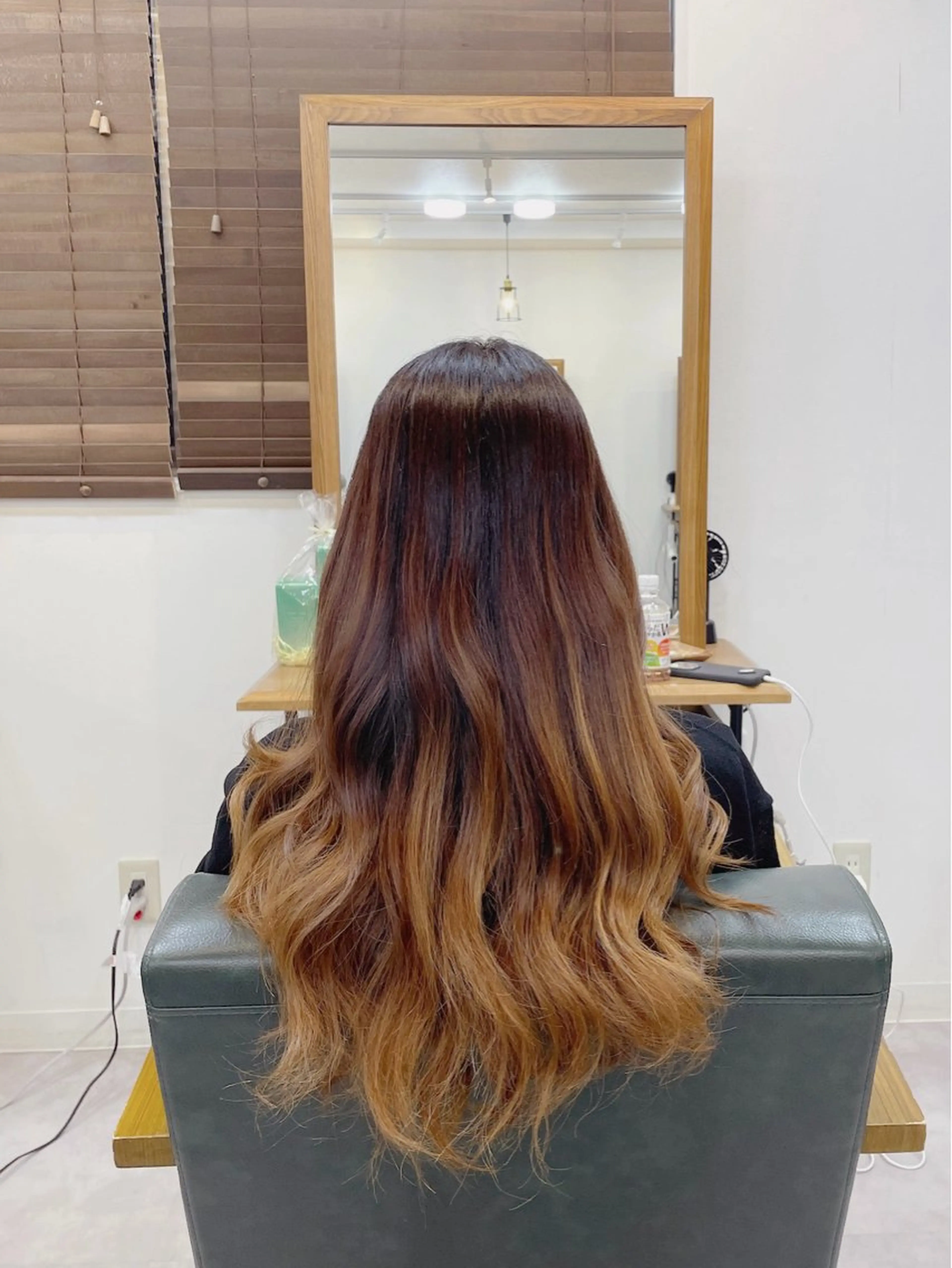 ロング ヘアカラー トリートメント モデル募集中lore 中村かれんのヘアスタイル