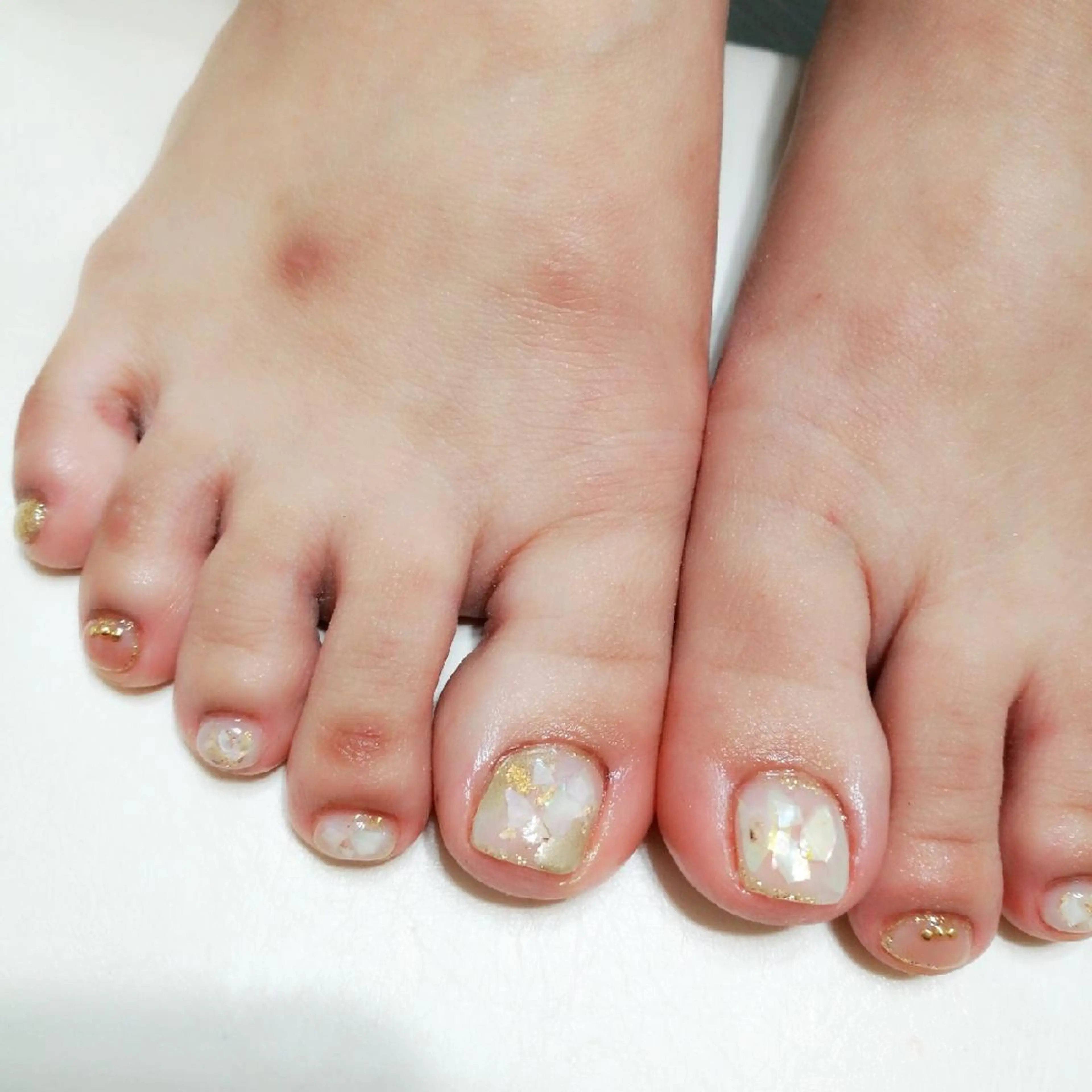 ネイル VIOLUS所属・VIOLUS 関目のネイルデザイン