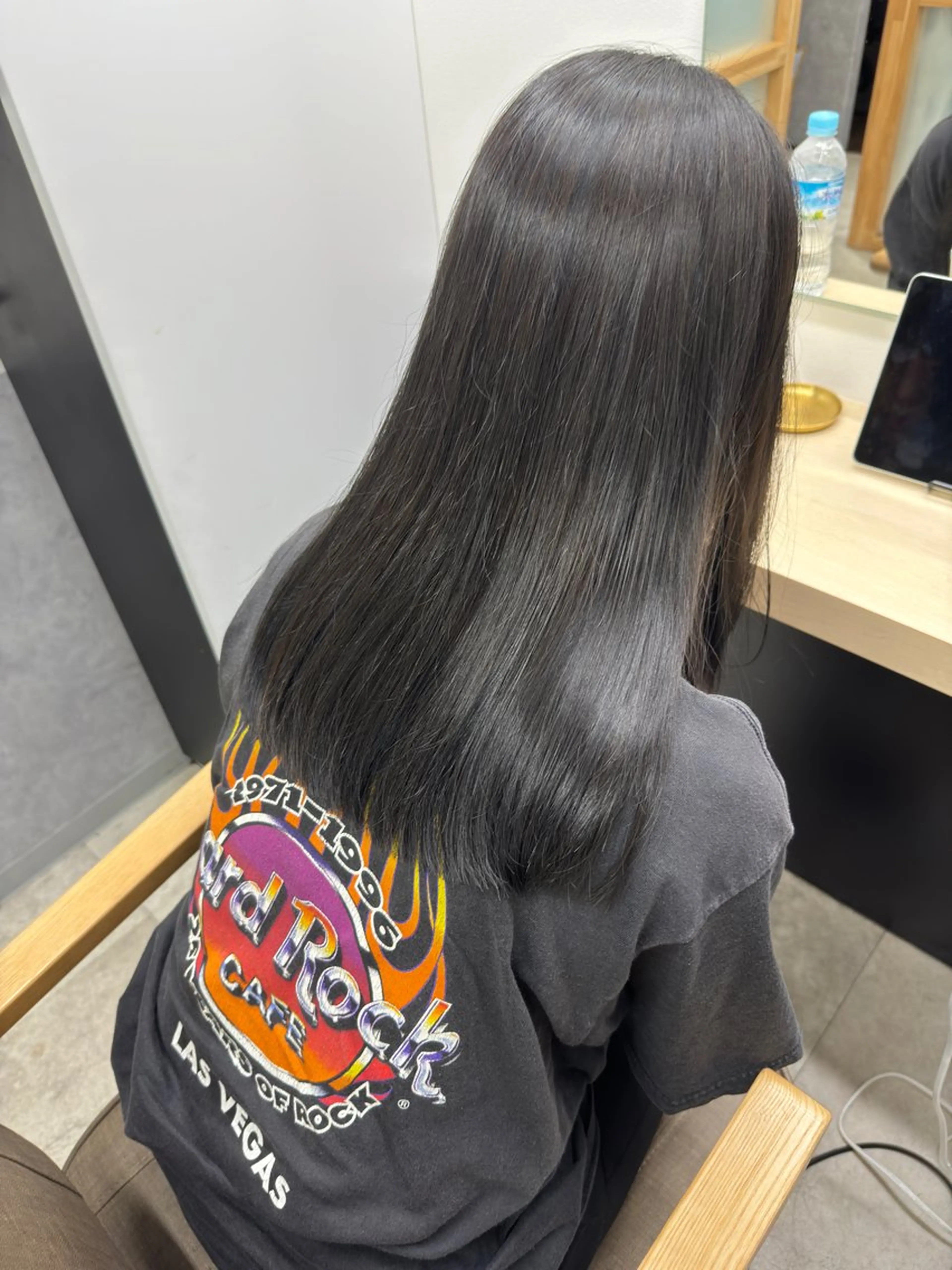 ロング カラー 【全席個室/シェアサロン】FRAME + HairEsthe 御堂筋難波店所属・ひらやま りょういちのヘアスタイル