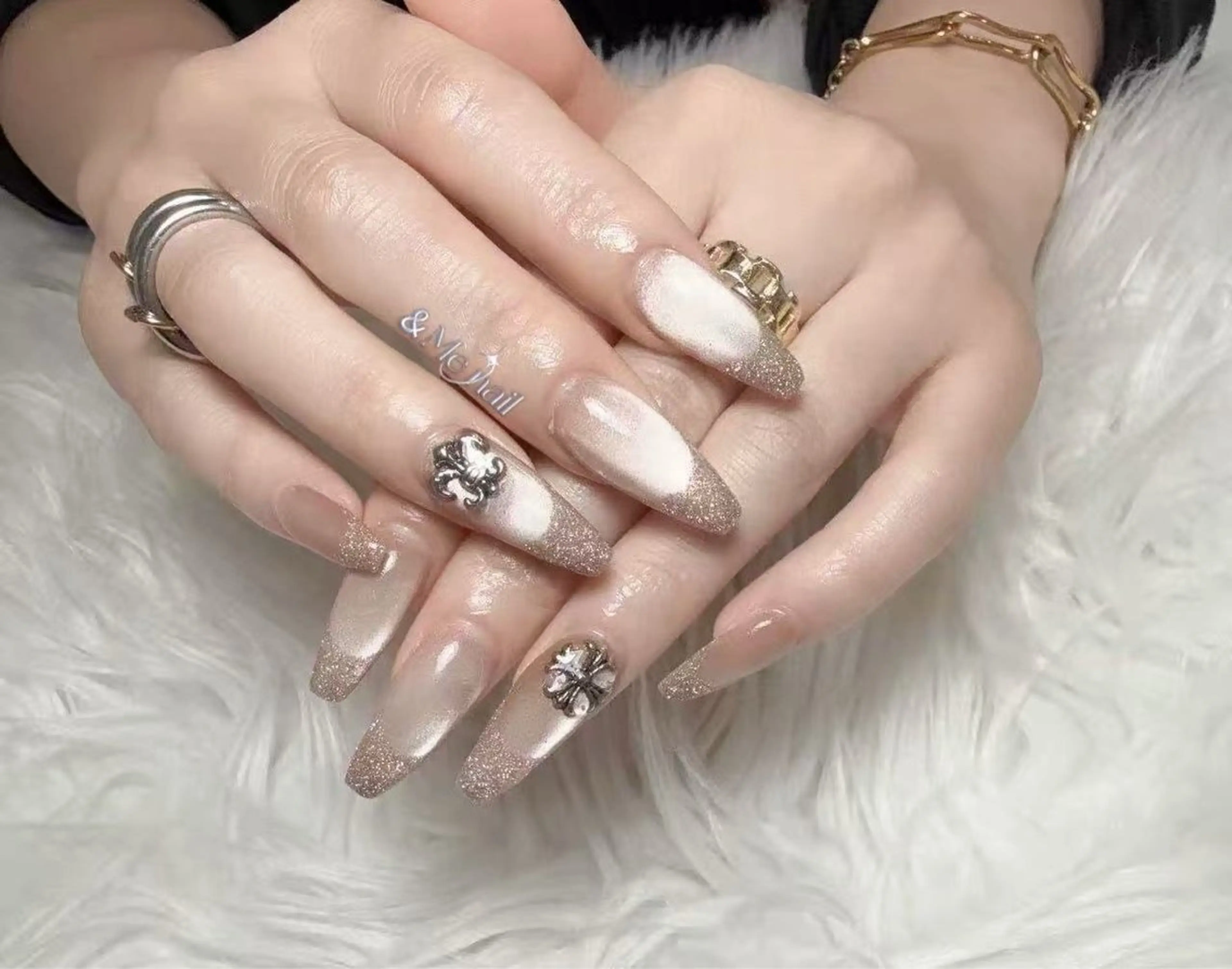 ネイル ハンドネイル Fukuda シュウのネイルデザイン