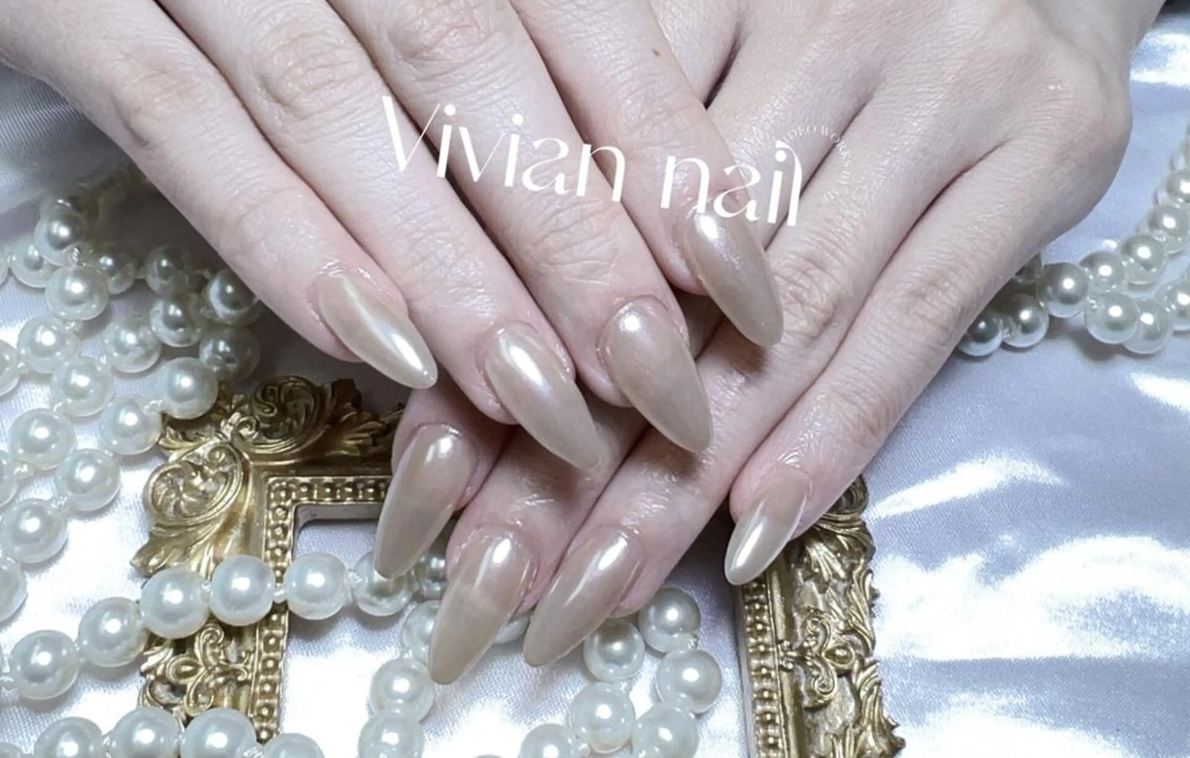 ネイル VIVIAN リサのネイルデザイン