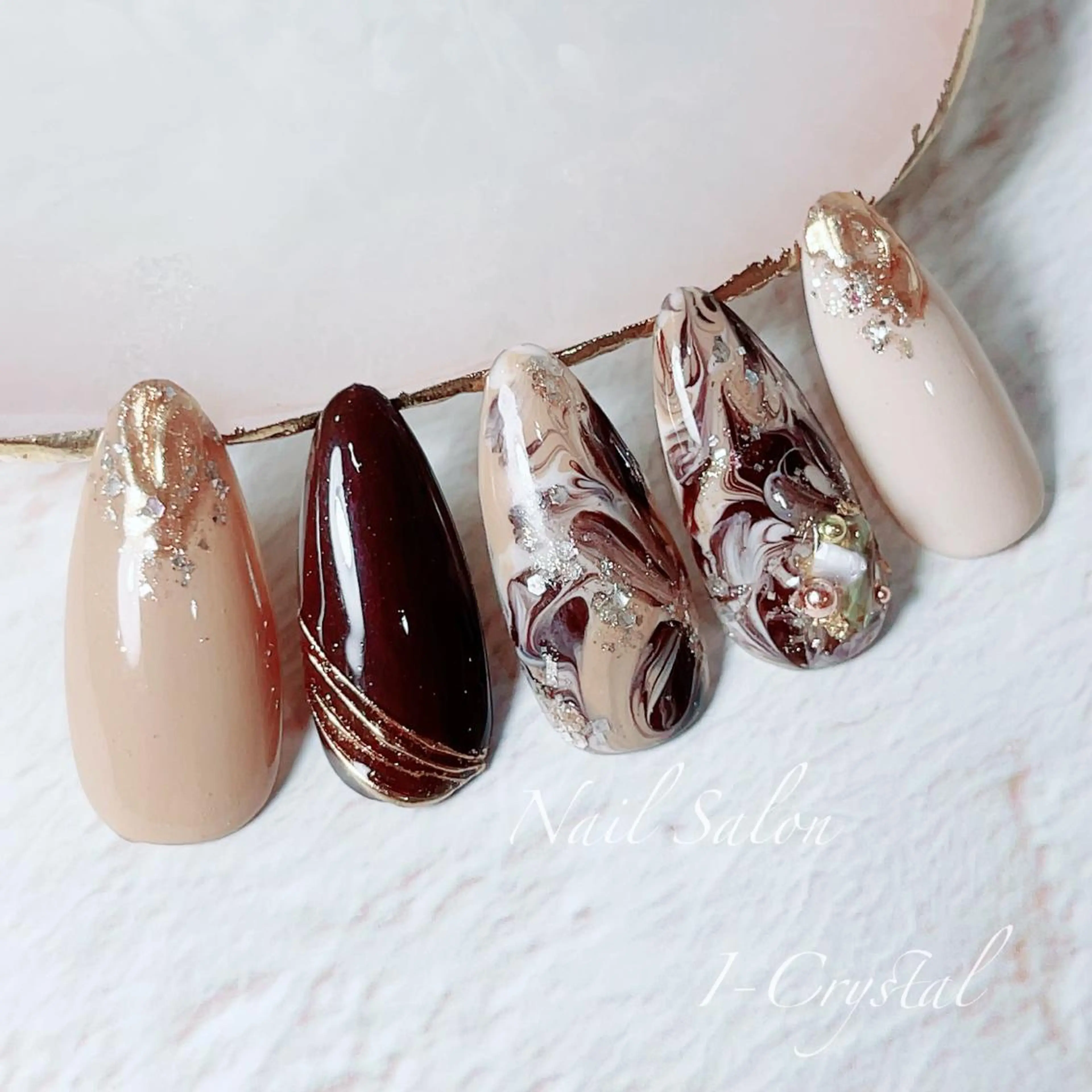 ネイル ニュアンスネイル バレンタイン 冬ネイル クリスマス NailSalon  I-Crystal所属・中村 郁美のネイルデザイン