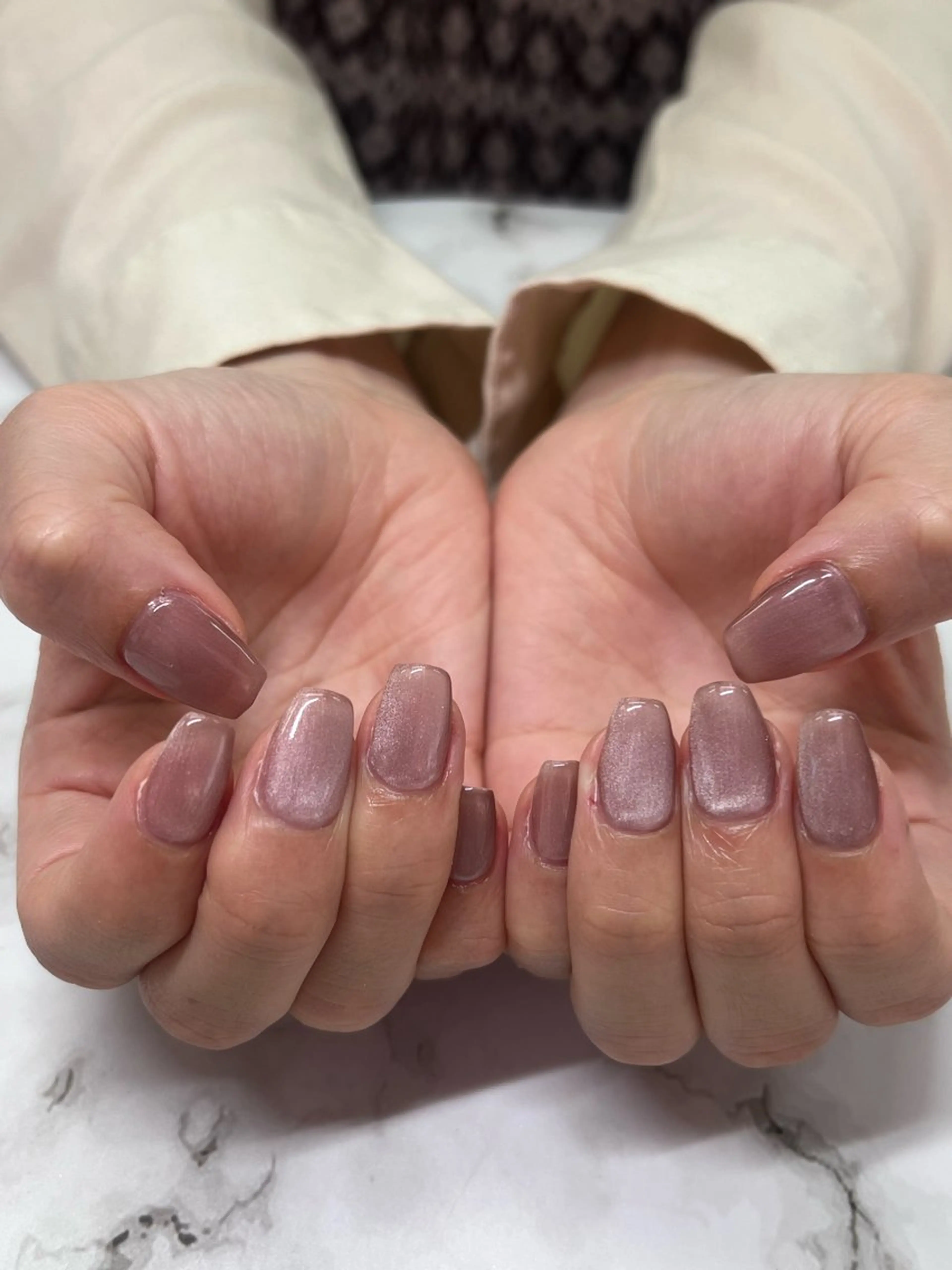 ネイル マグネットネイル Nail Salon niu 自由が丘所属・自由が丘サロン AYAME💅のネイルデザイン