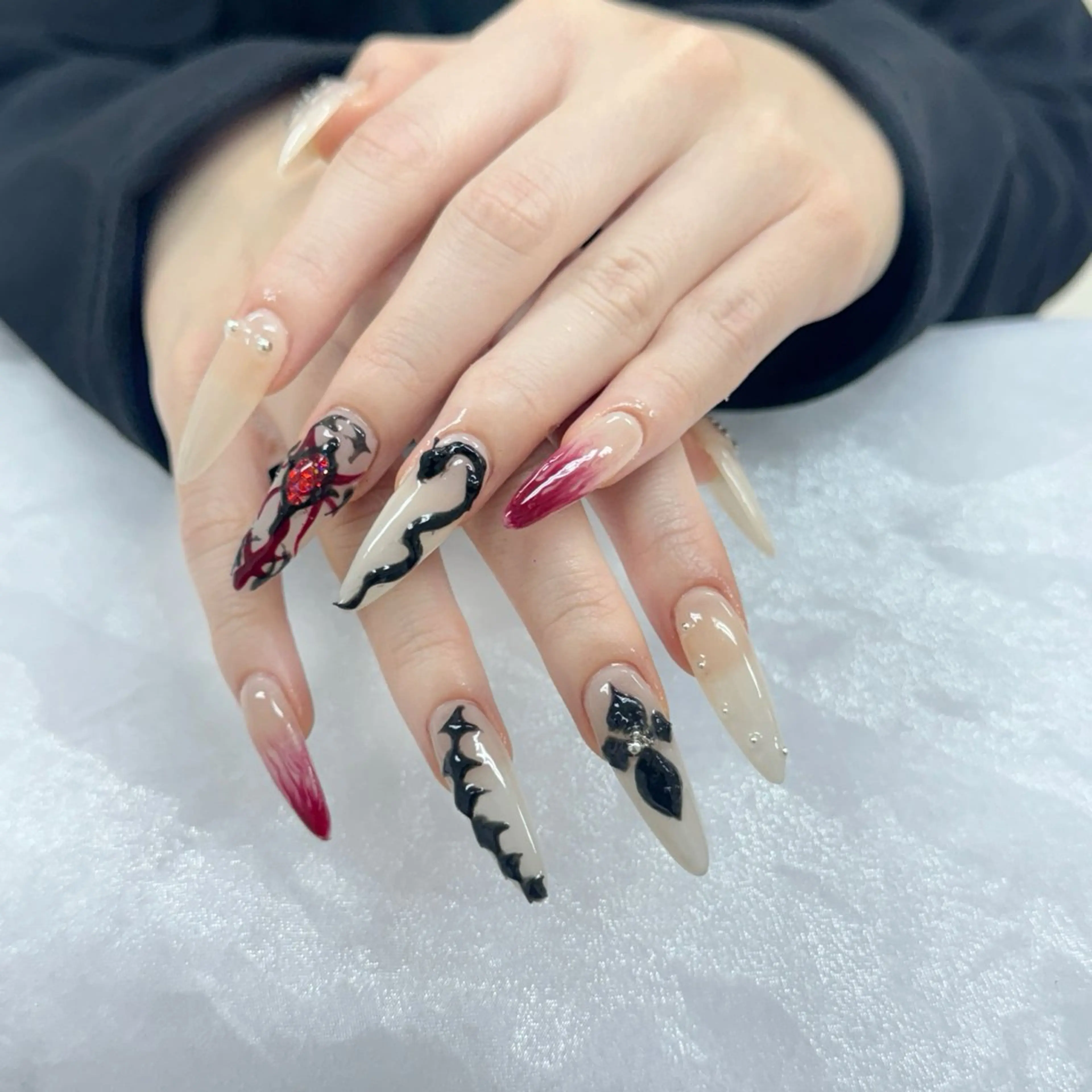 ネイル RiNo Nail Salon所属・RinO Nail 大阪のネイルデザイン