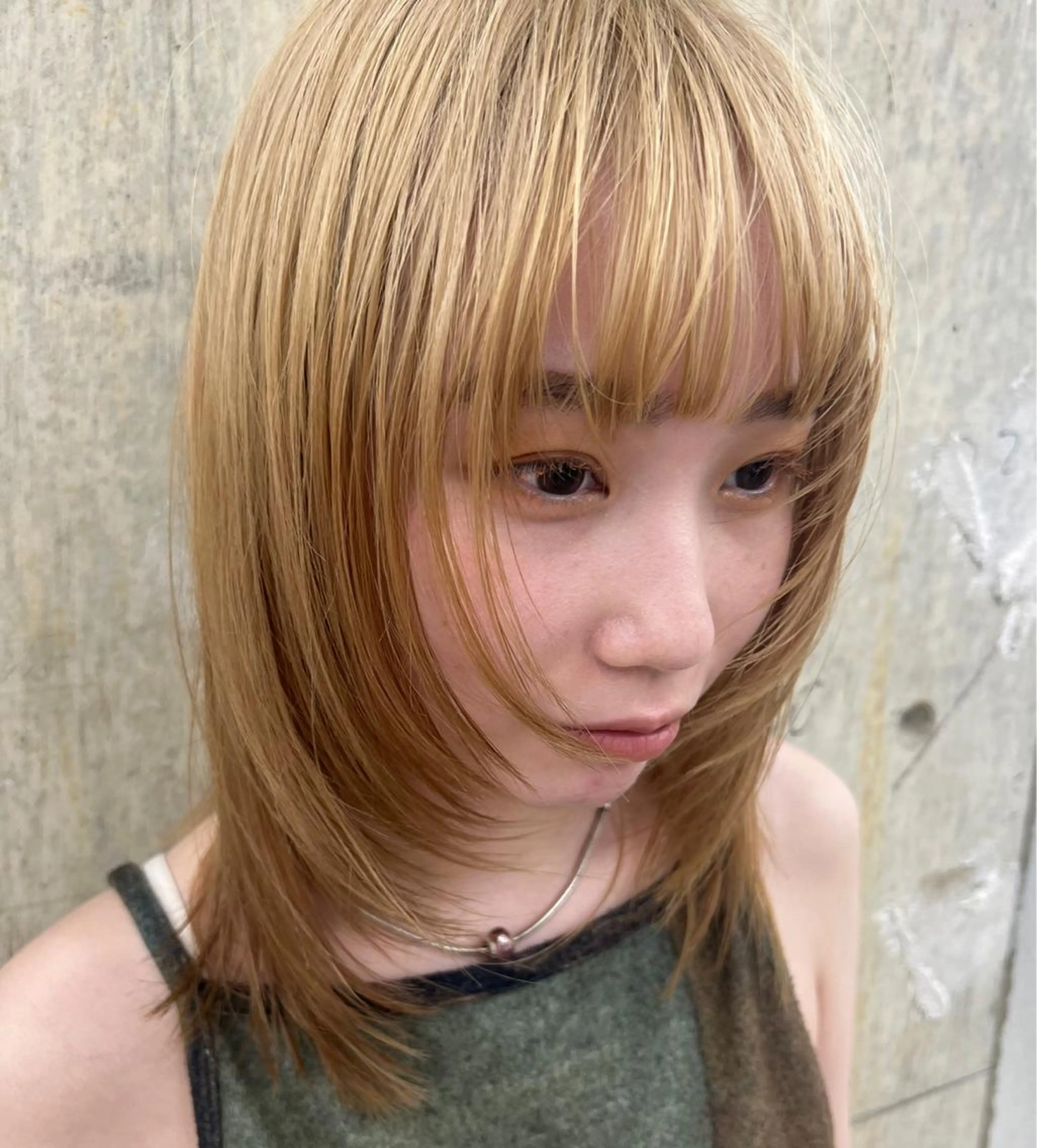 ミディアム カラー ヘアカラー amy. リクト／ショートのヘアスタイル