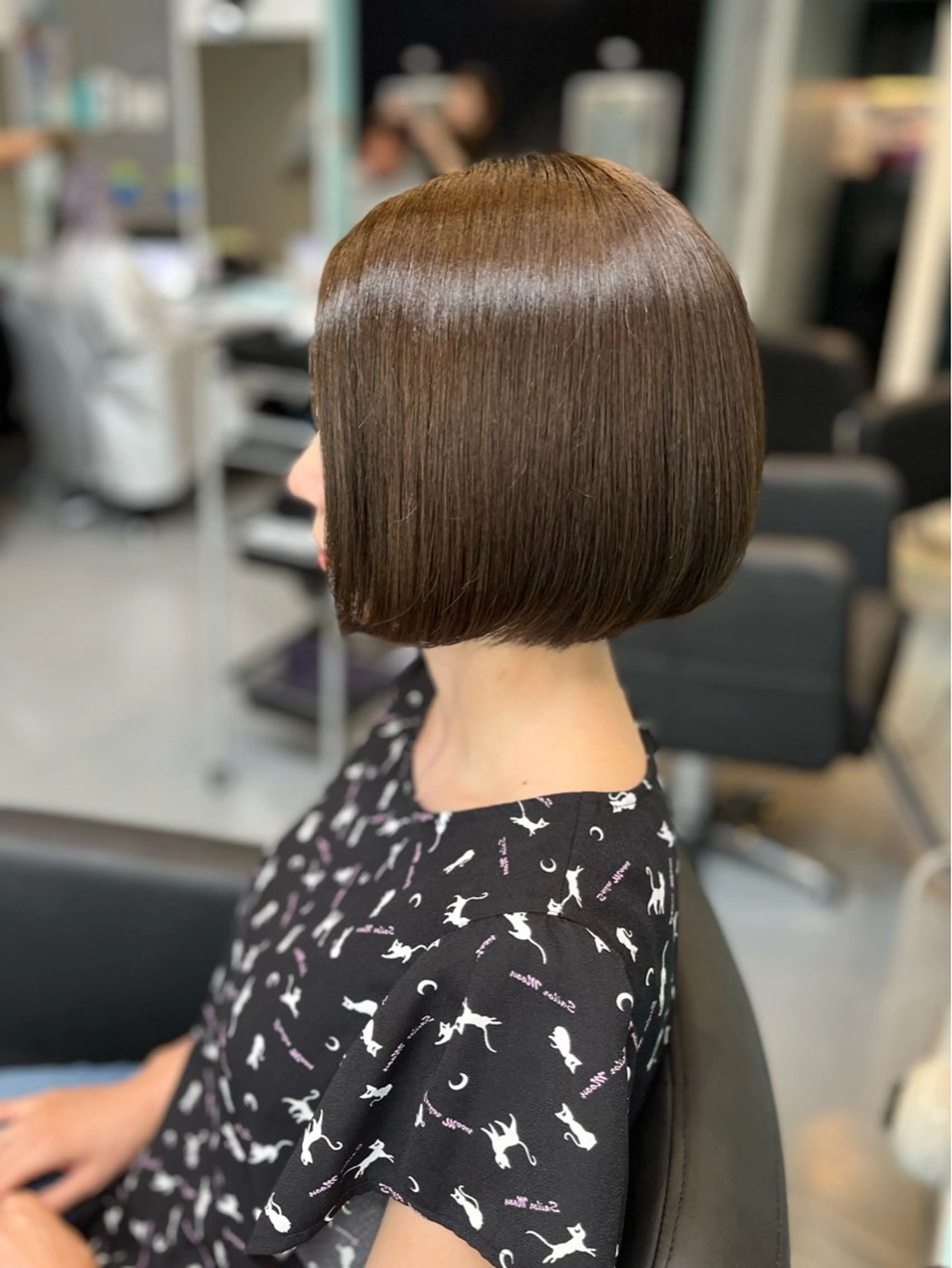 ショート カラー ベージュカラー オリーブベージュ Rena🦄顔まわり カット🤍✂️のヘアスタイル