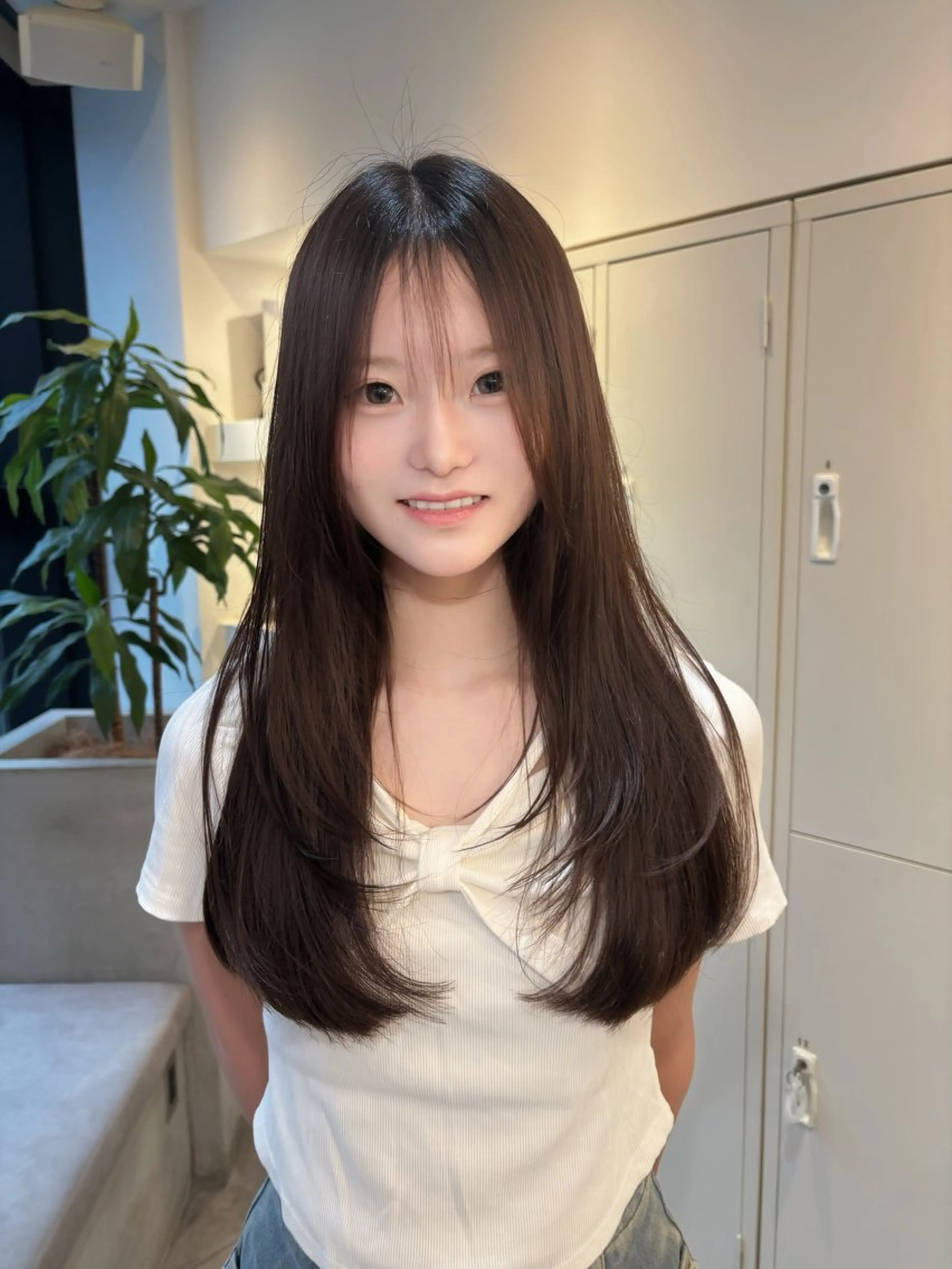ロング 髪質改善 レイヤーカット 縮毛矯正 トリートメント カット ヘアカラー トリートメント 🍀祥吾🍀レイヤー 艶髪❣️髪質改善❤️のヘアスタイル