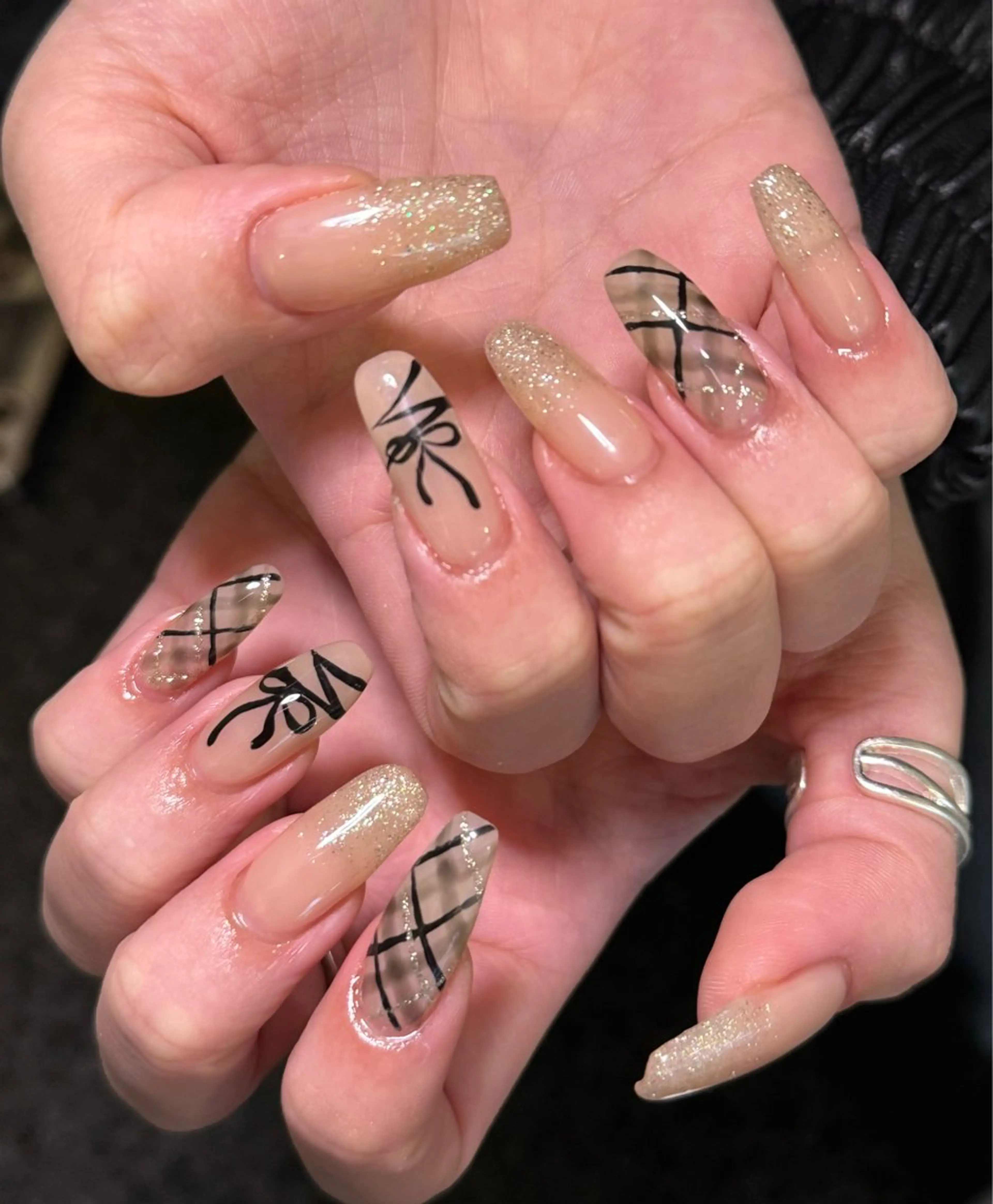 ネイル ハンドネイル nail salon supe_所属・supe_ 八幡🐺*❅·̩͙のネイルデザイン