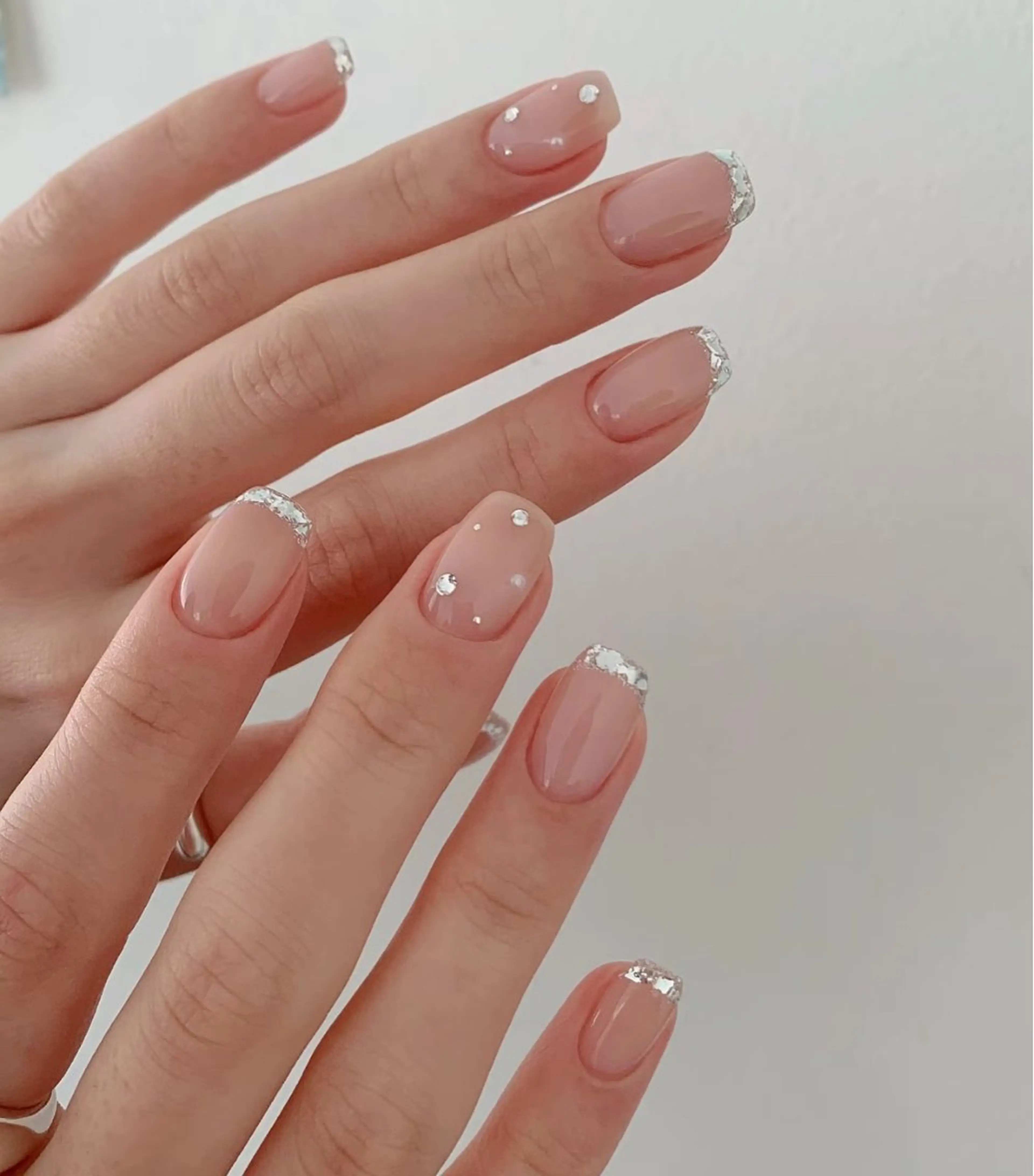 ネイル ハート 韓国ネイル オフィスネイル ワンカラーネイル シンプルネイル ハンドネイル Lynn_ Nailのネイルデザイン