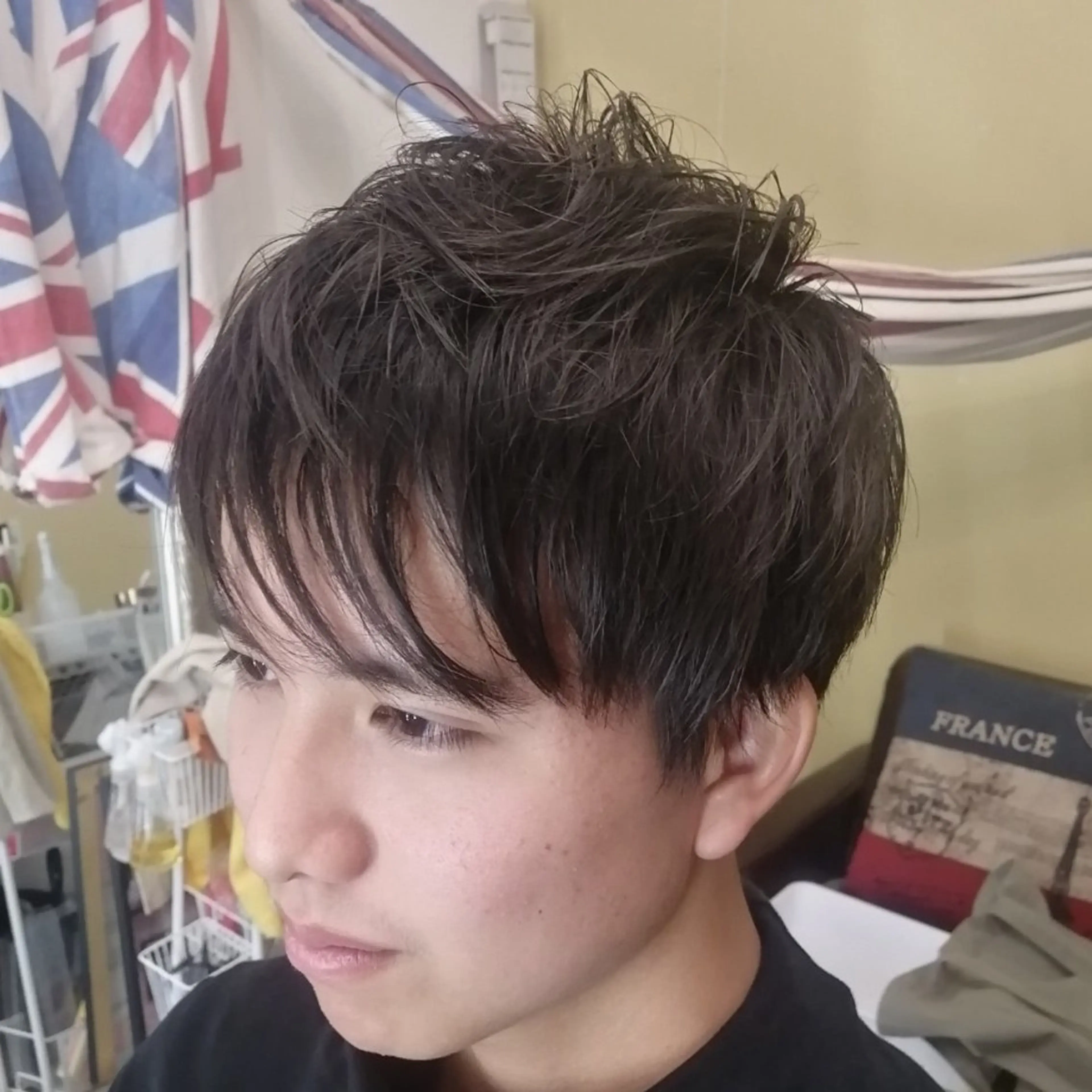 ショート キッズ D/i所属・4店舗フリーランスⅠ Y/no〈夜のスパ〉のヘアスタイル