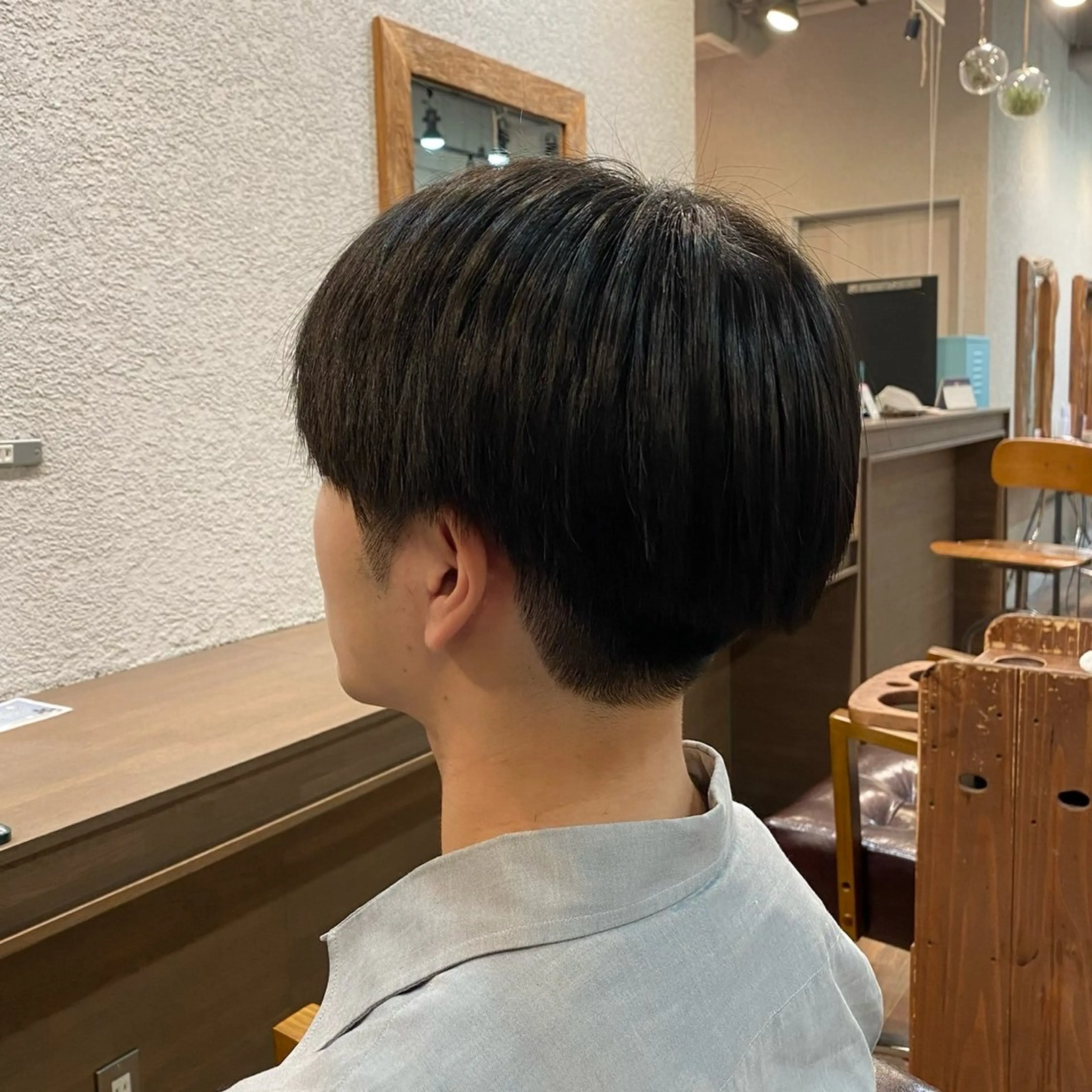 メンズ メンズブリーチ メンズハイライト メンズインナーカラー といだ なぎさのヘアスタイル