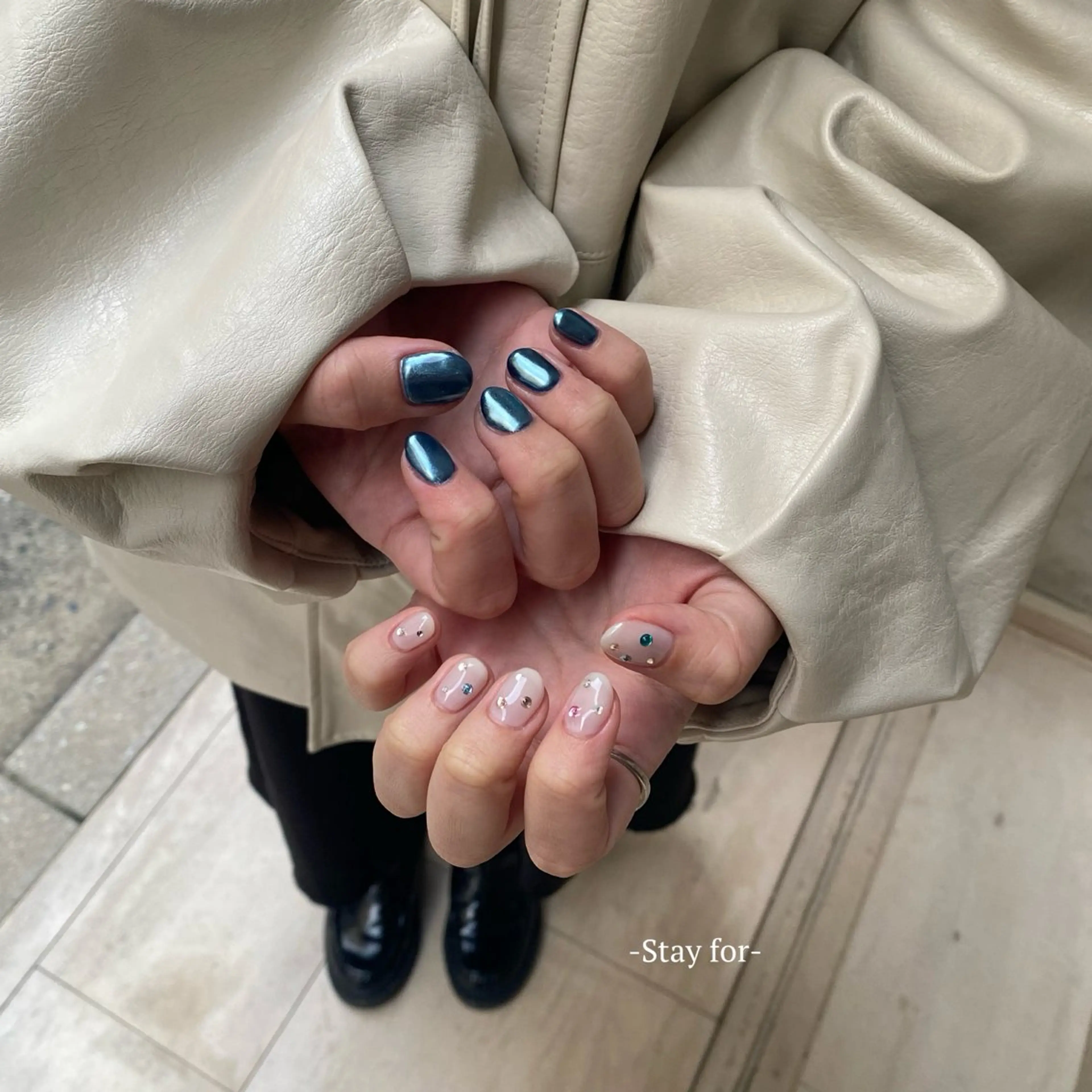 ネイル ミラーネイル Stay for_ Sanaのネイルデザイン