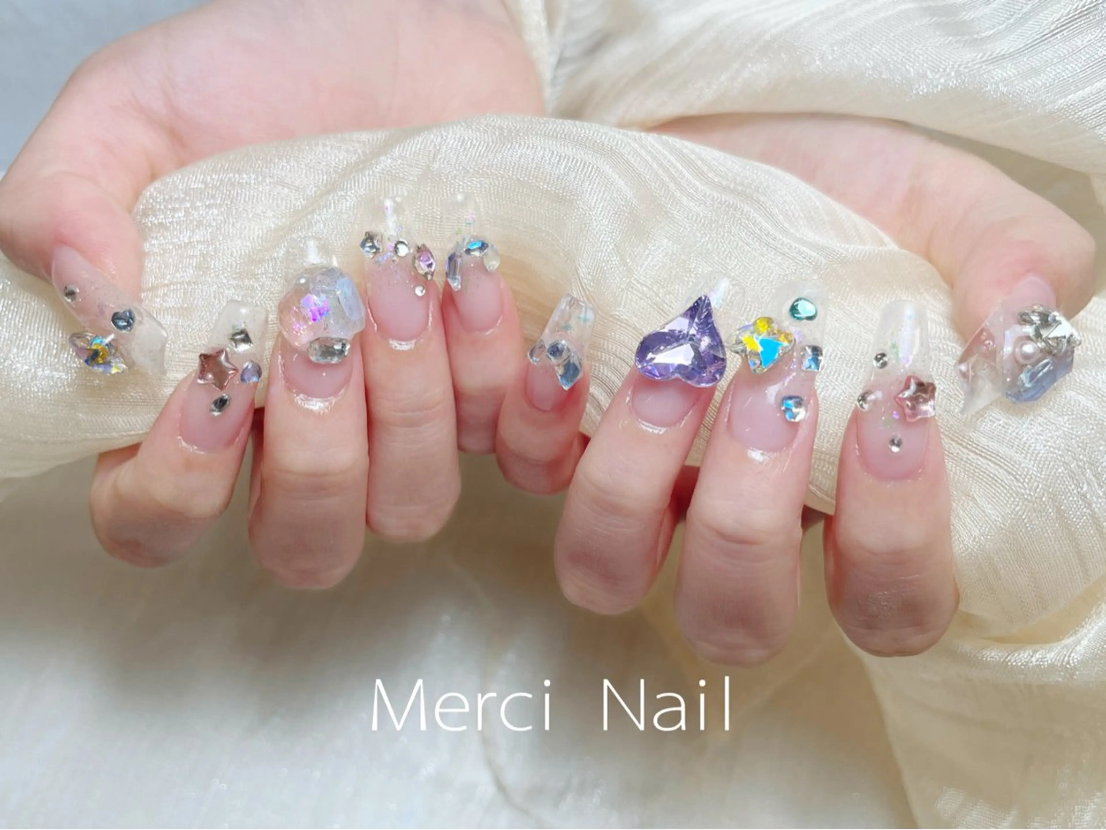 ネイル Merci Nail Salonのネイルデザイン