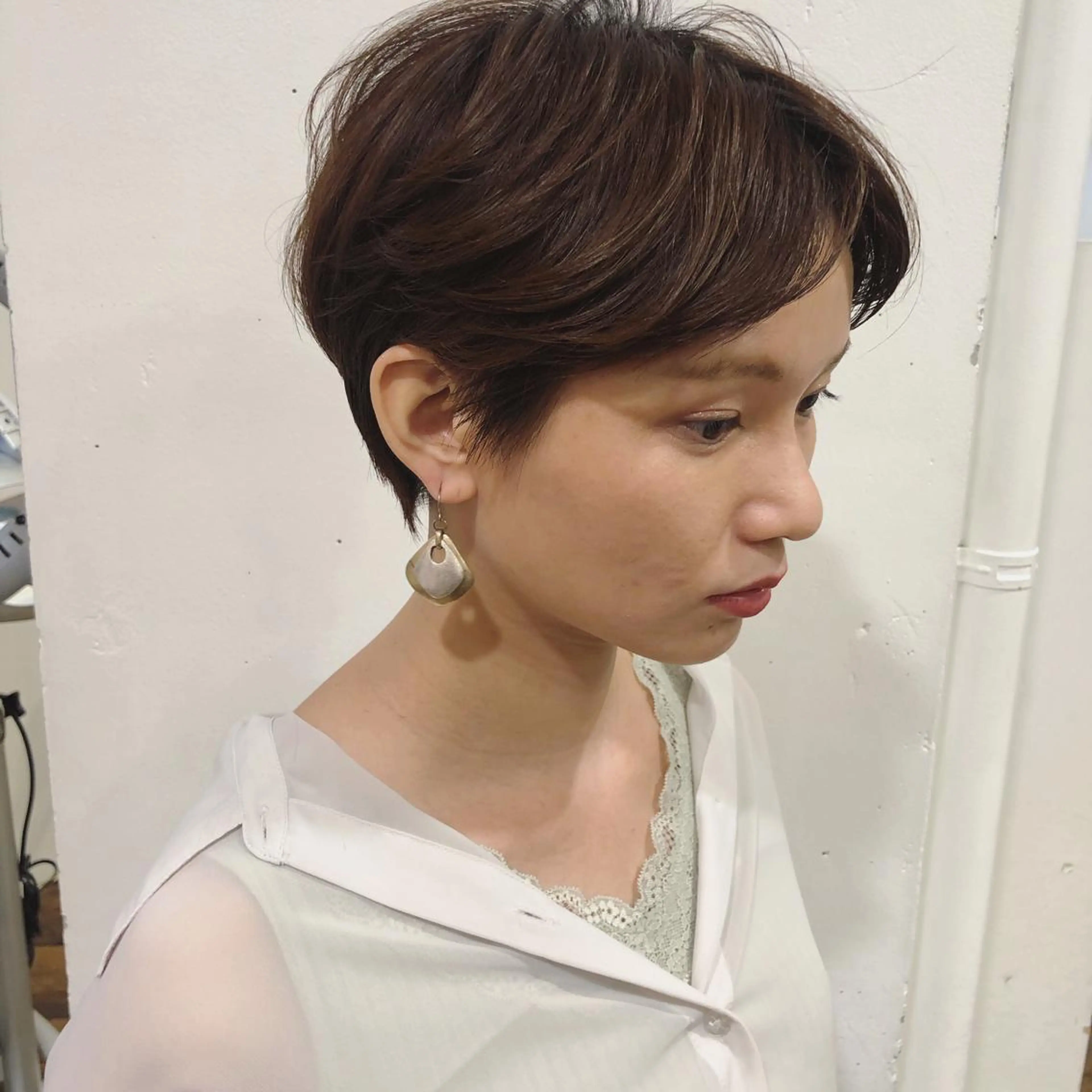 ショート カラー ブリーチなしで透け感 暖色カラーボブaoiのヘアスタイル