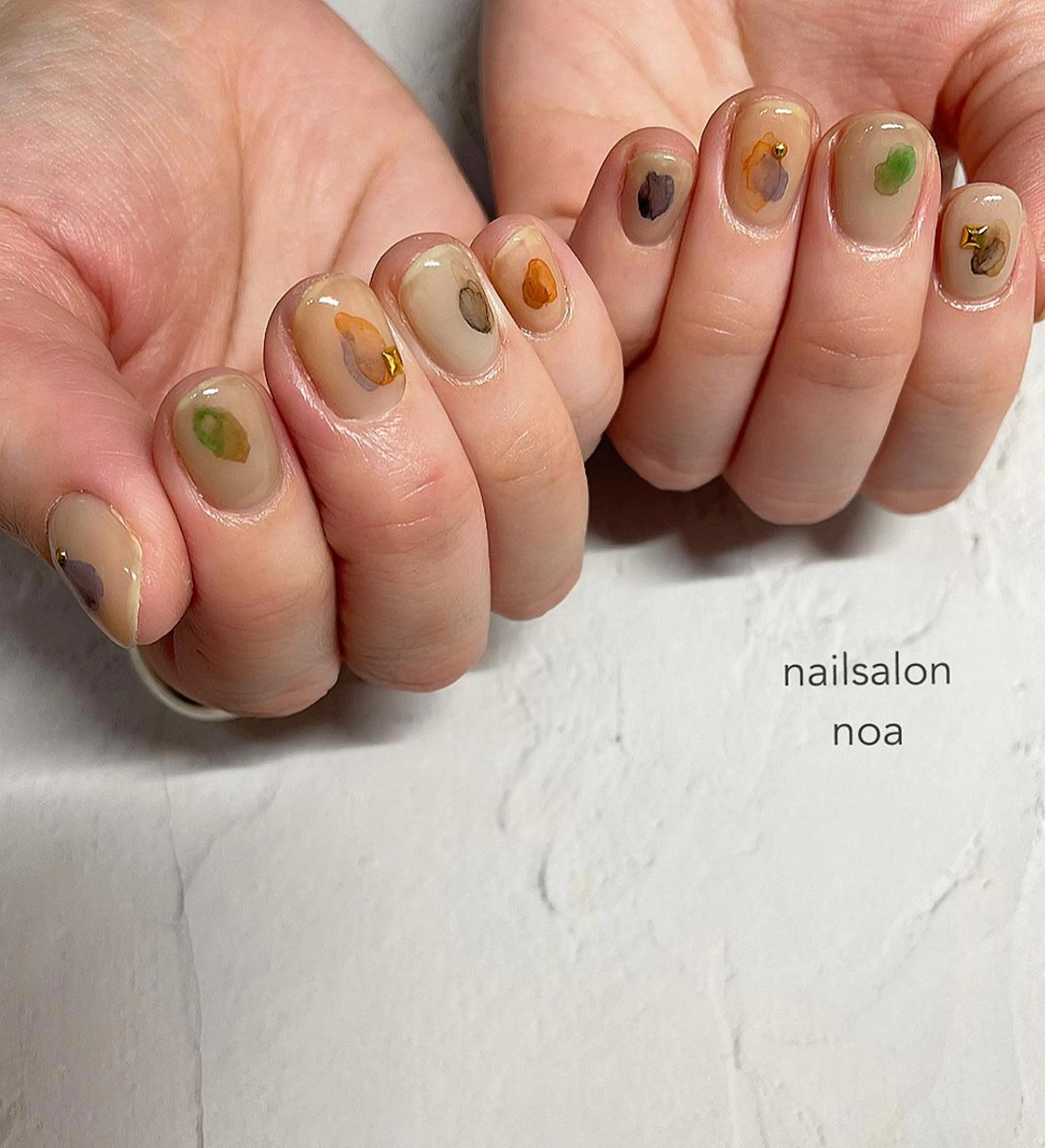 ネイル アートネイル オーロラネイル カジュアル ジェルネイル 氷ネイル・うるうるネイル nailsalon noa所属・nailist sakiのネイルデザイン