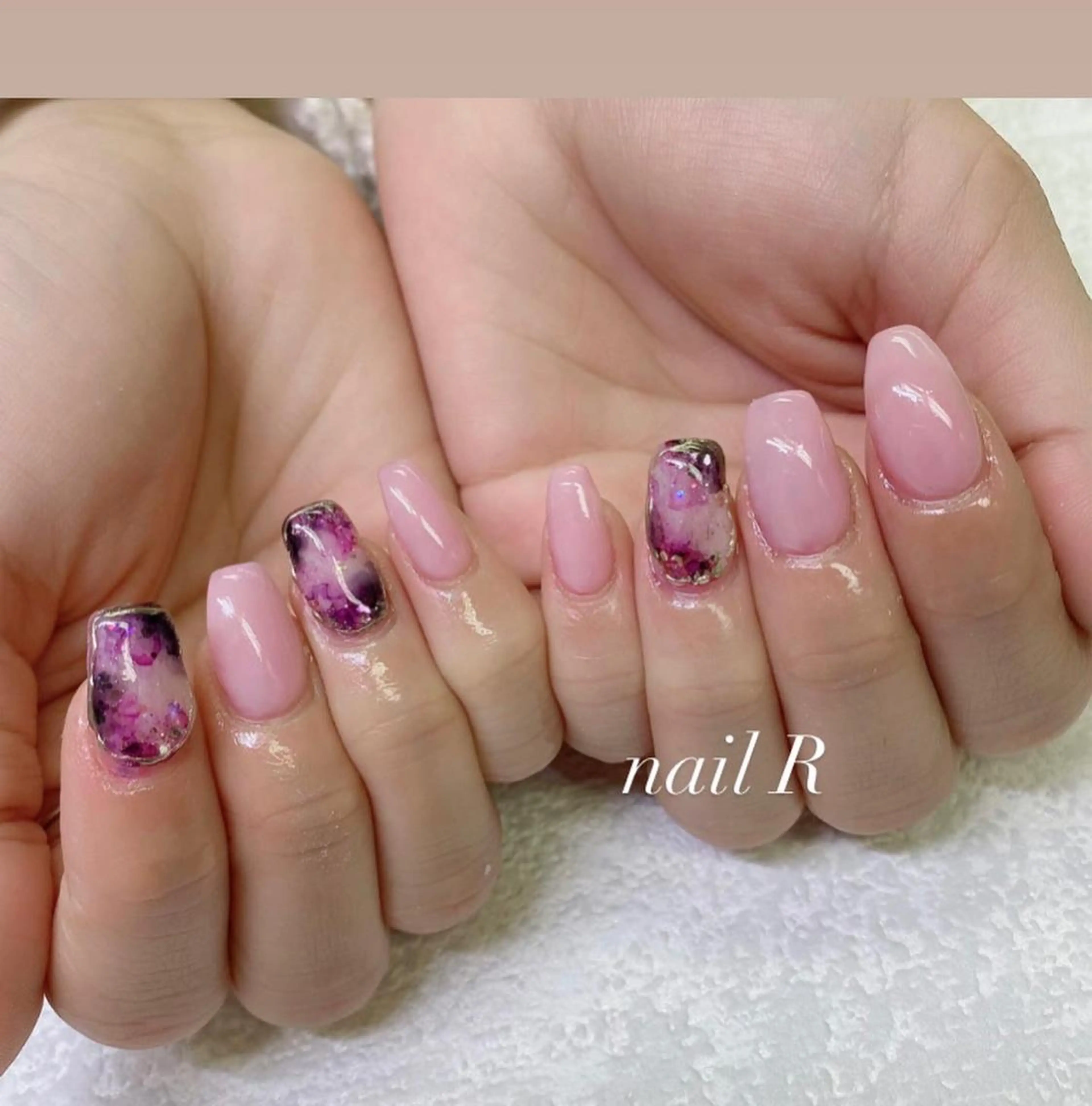 ミディアム ハンドネイル JNA認定講師🌸 RIEのネイルデザイン