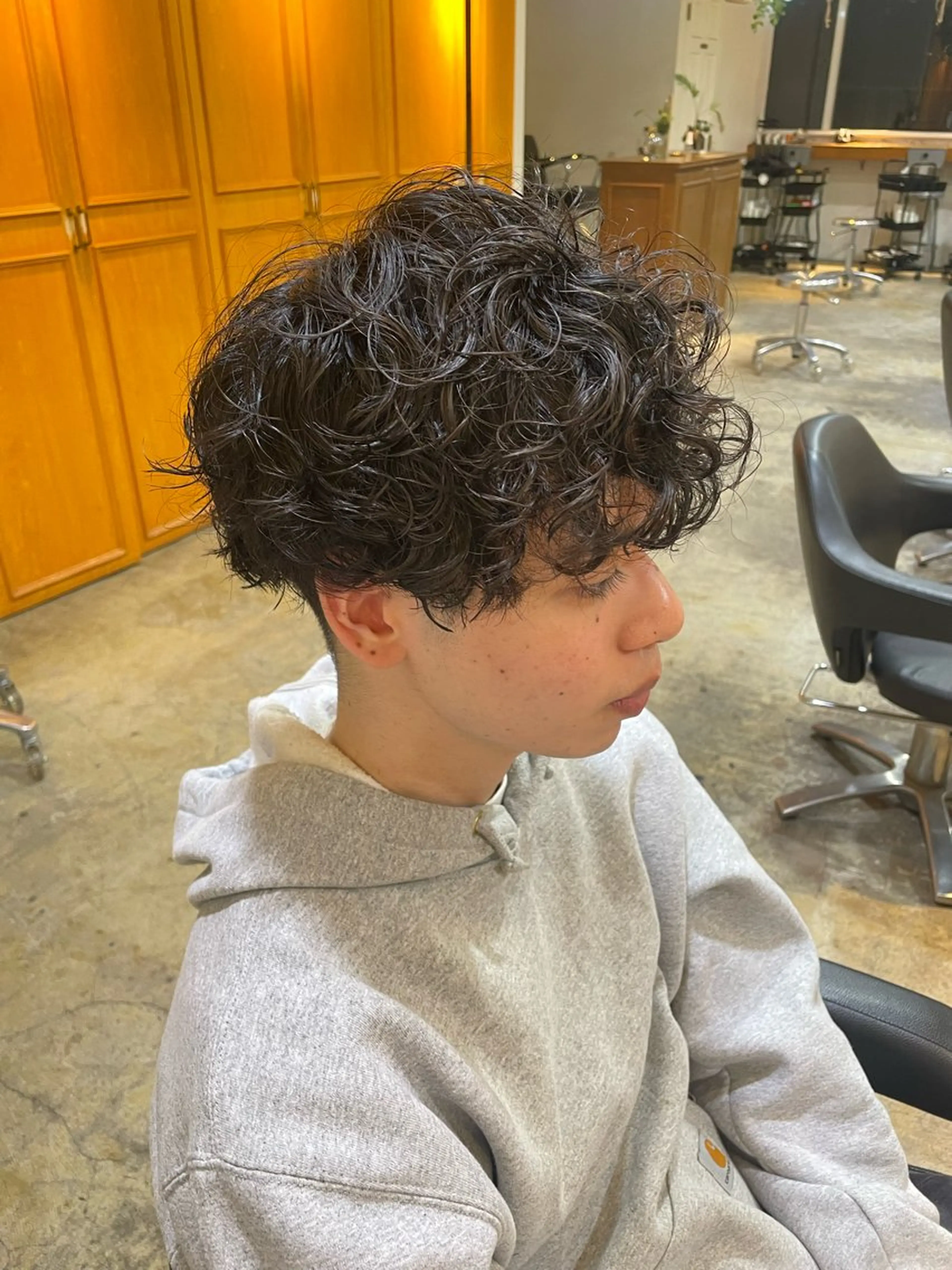 ミディアム パーマ RIN／韓国ヘア レイヤーカットのヘアスタイル