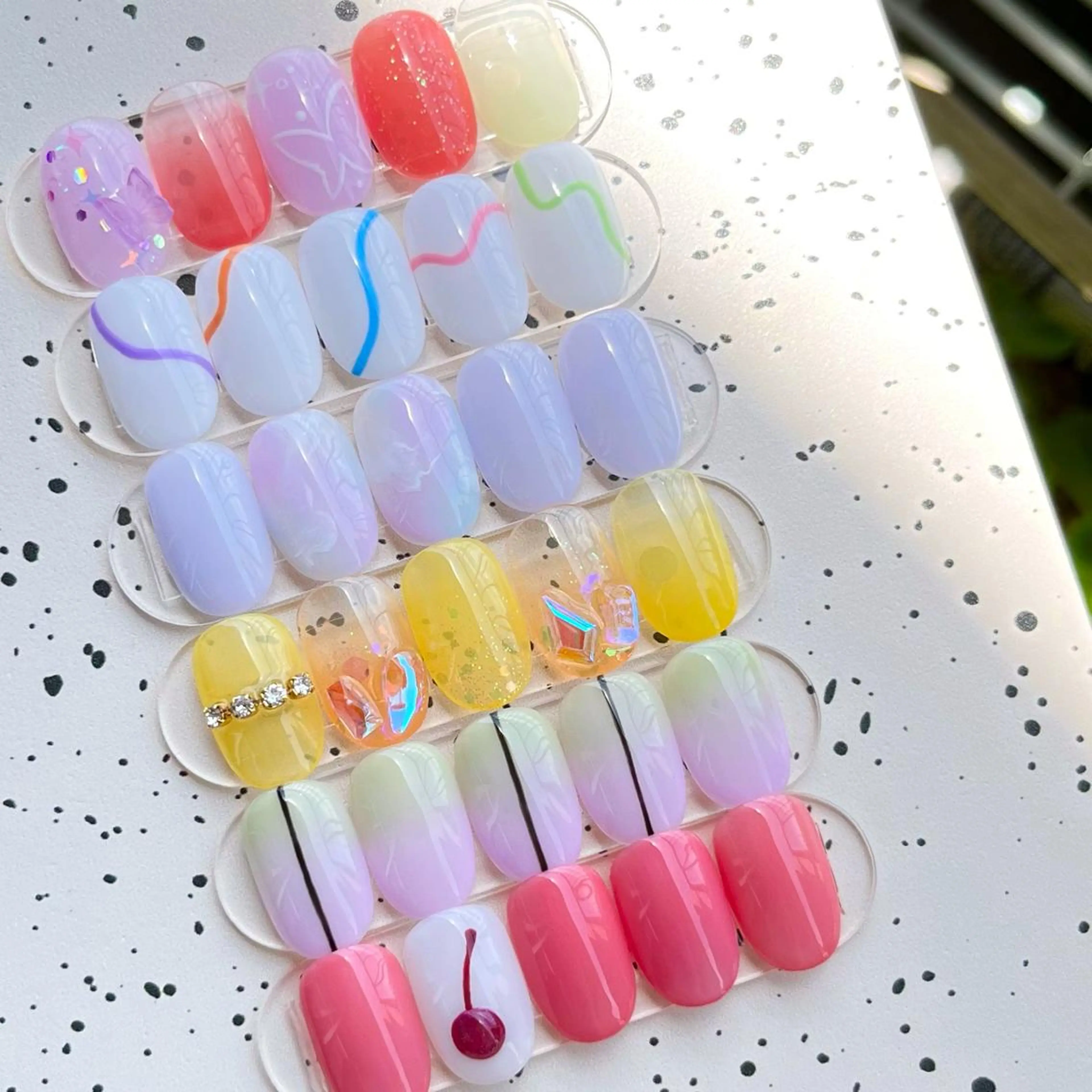 ネイル Nail salon - riru -所属・ネイリスト Nokaのネイルデザイン