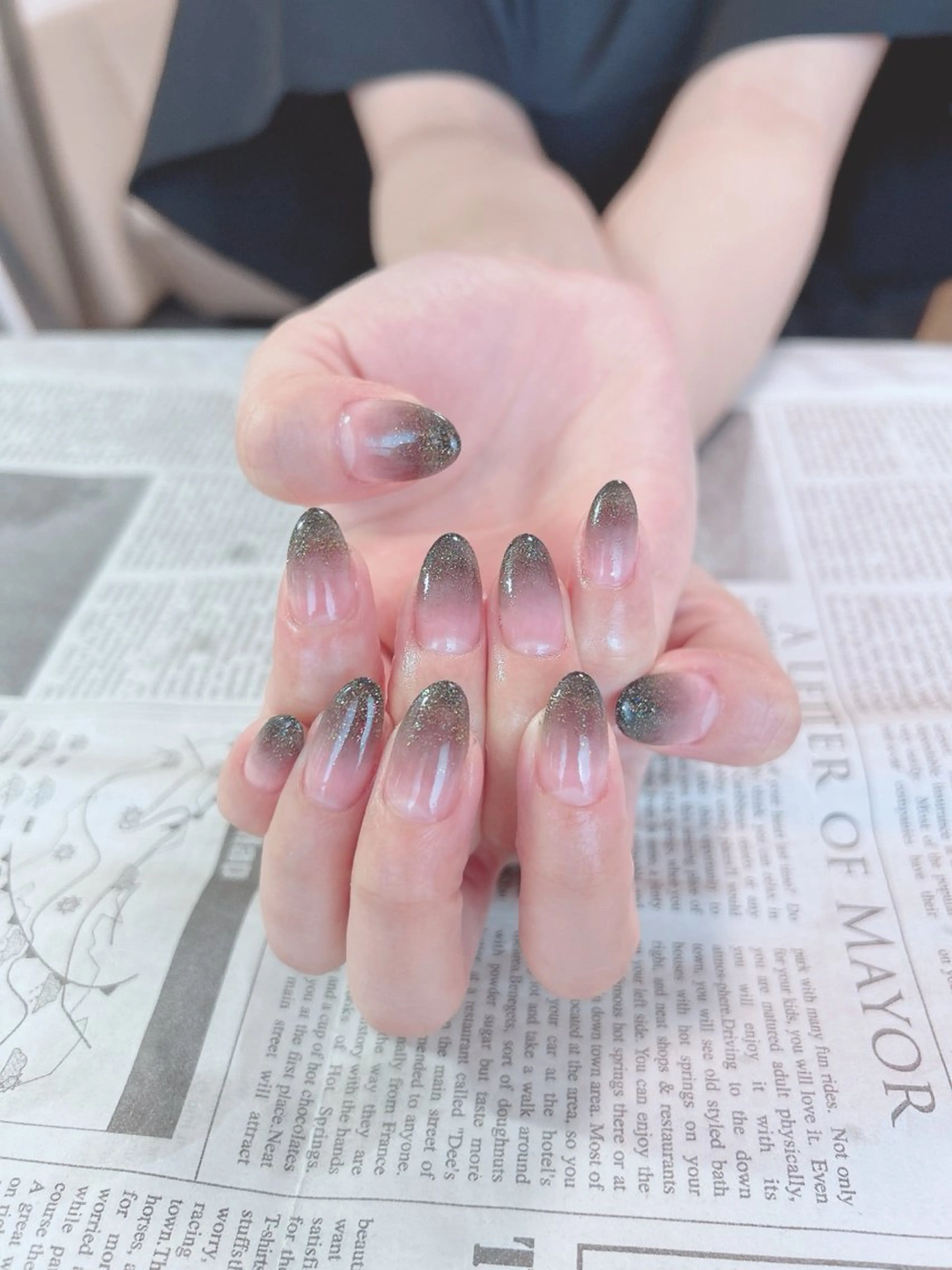 ネイル グラデーション 森山 舞のネイルデザイン